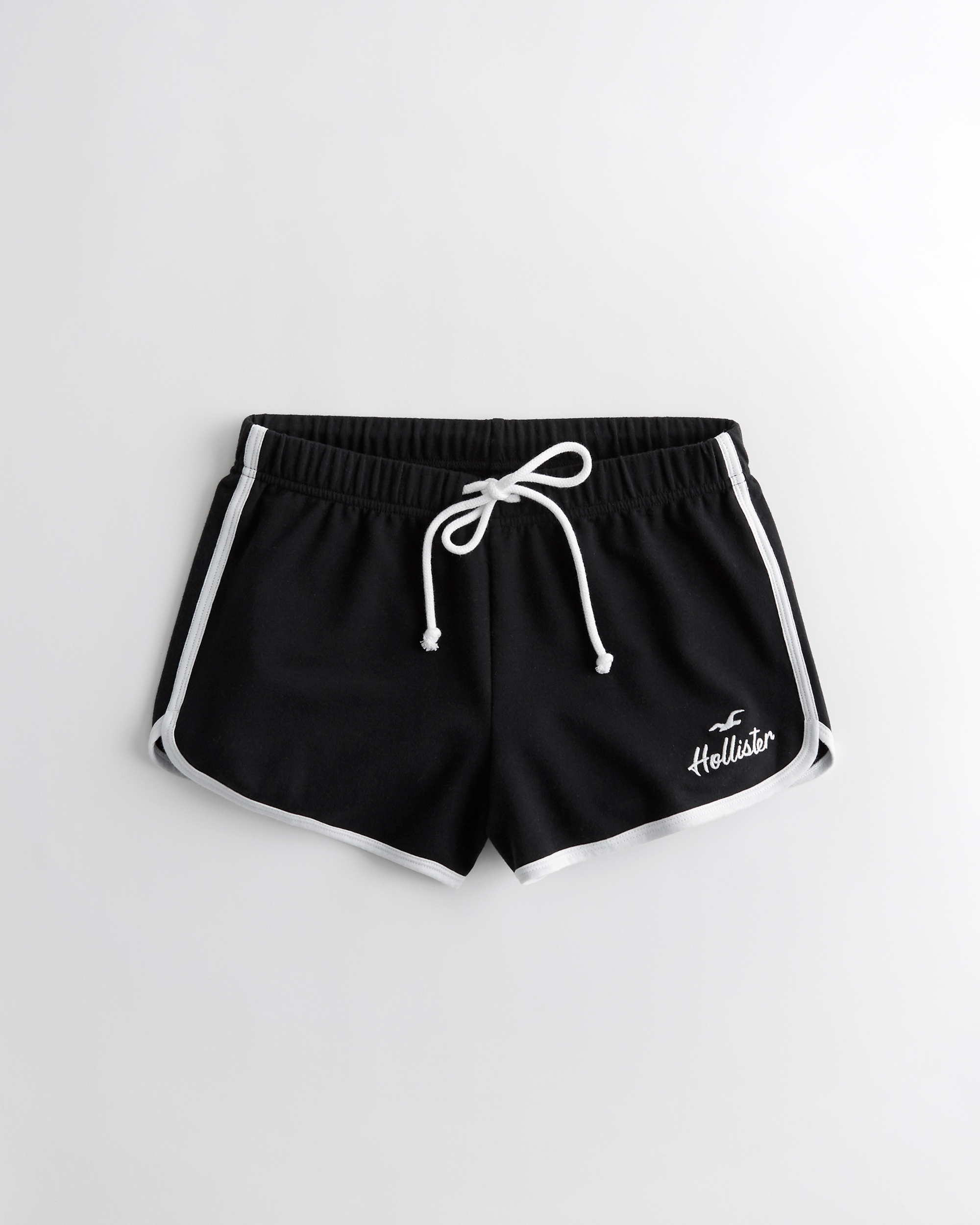 hollister high rise curved hem shorts