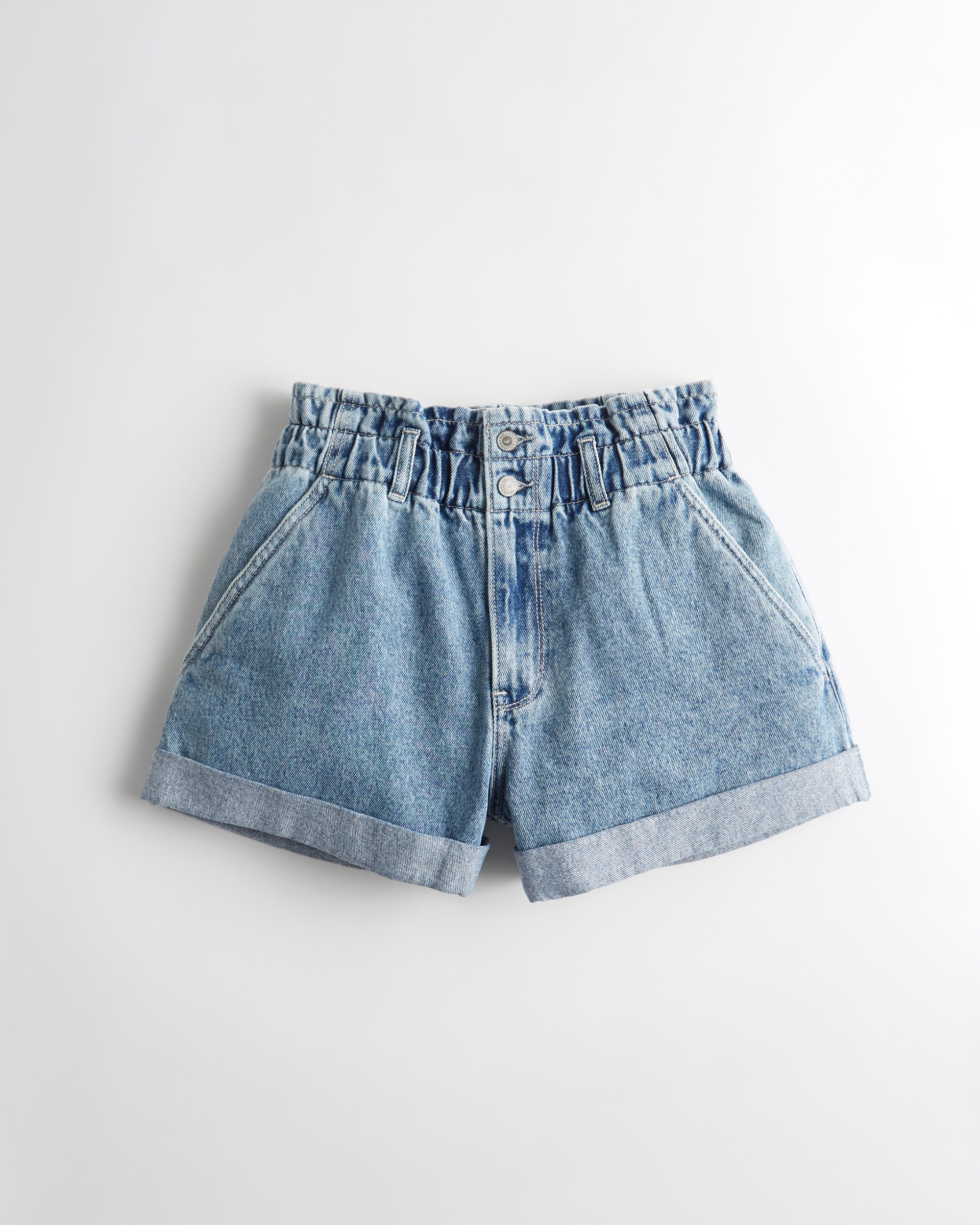 relaxed denim mom short