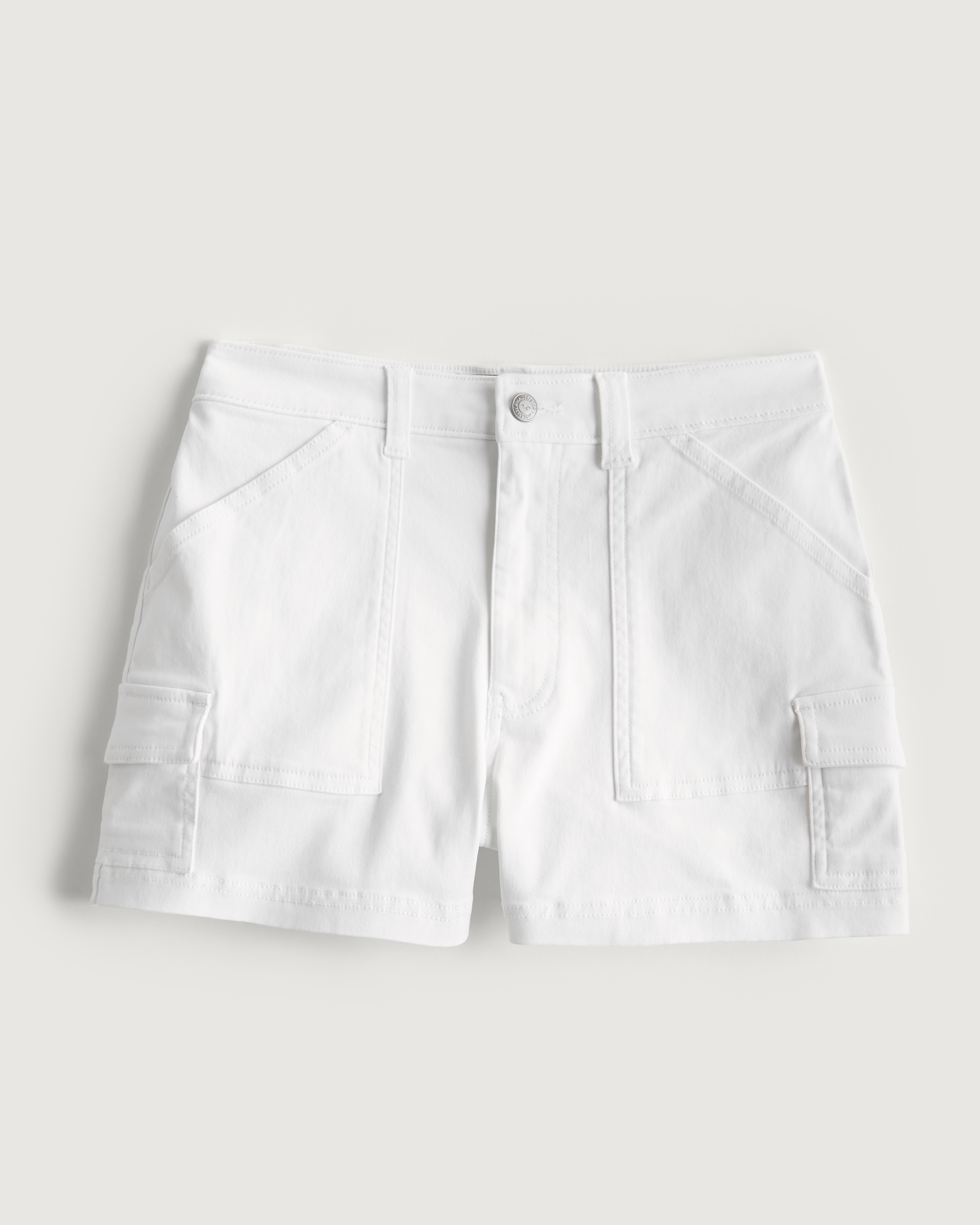 Women's Ultra High-Rise Cream Twill Cargo Mom Shorts | Women's