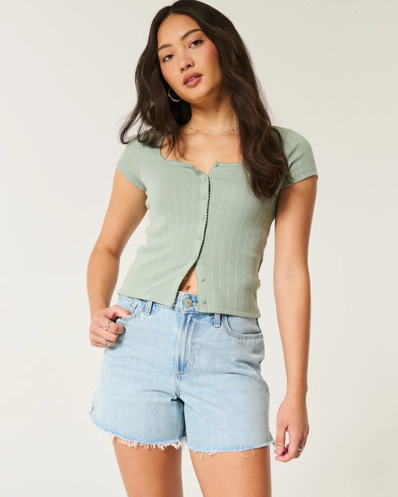 Curvy High-Rise Light Wash Relaxed Denim Shorts 5"