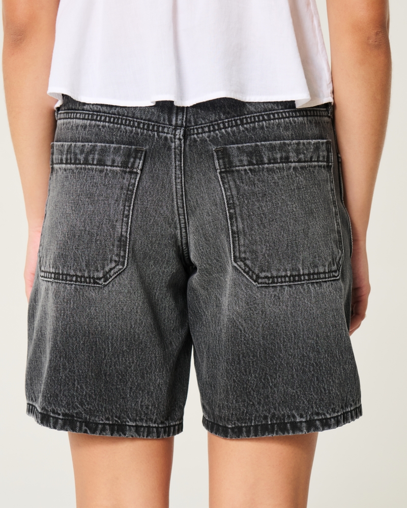 Curvy Low-Rise Washed Black Baggy Jort