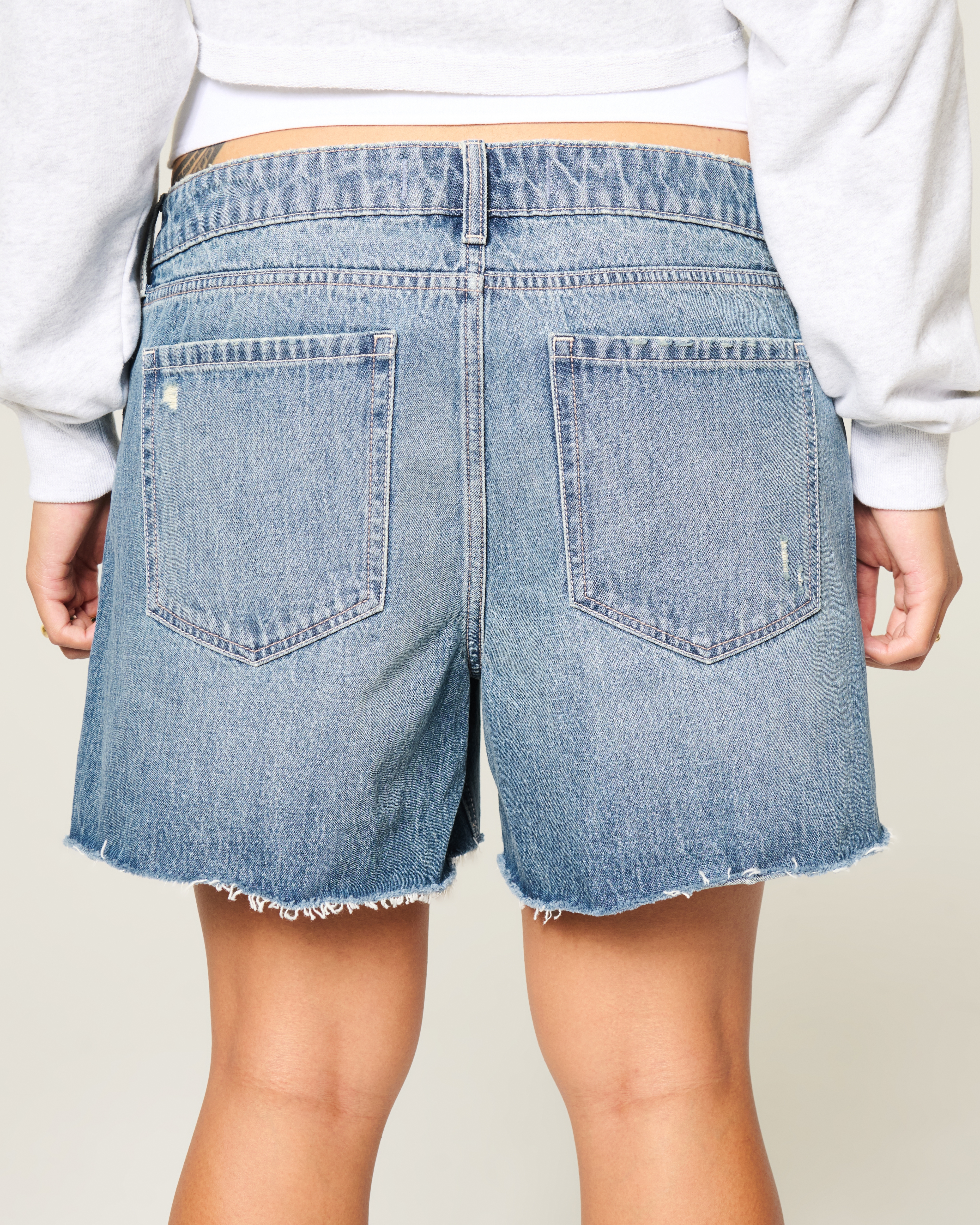Low-Rise Medium Wash Baggy Jean Shorts