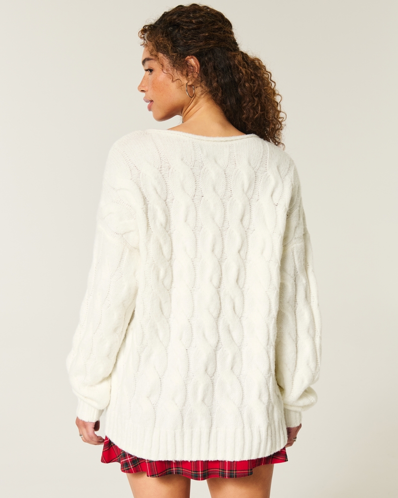 Hollister Comfy Cloud Oversized Cable-Knit Sweater
