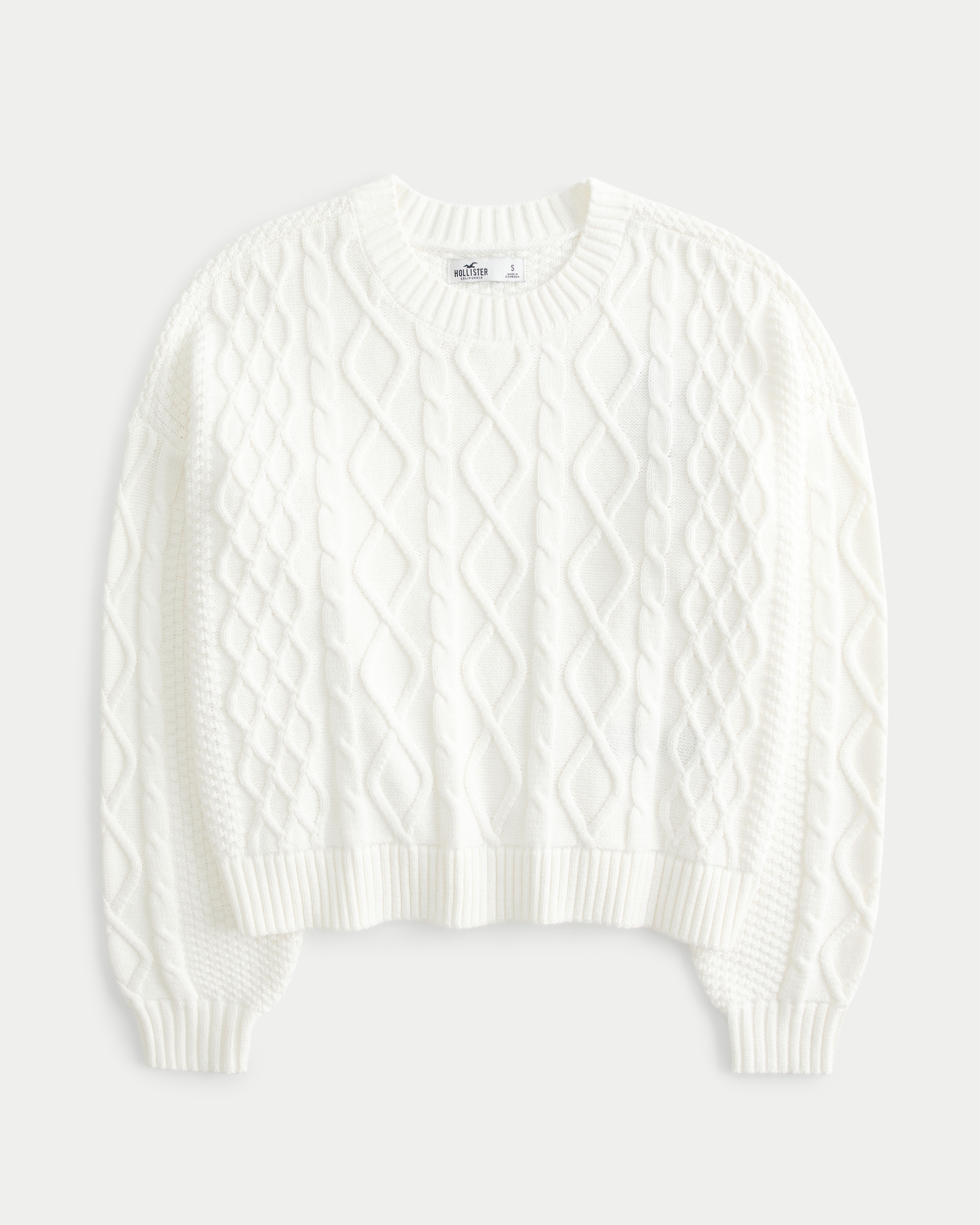 Cable crewneck 2025 sweater hollister