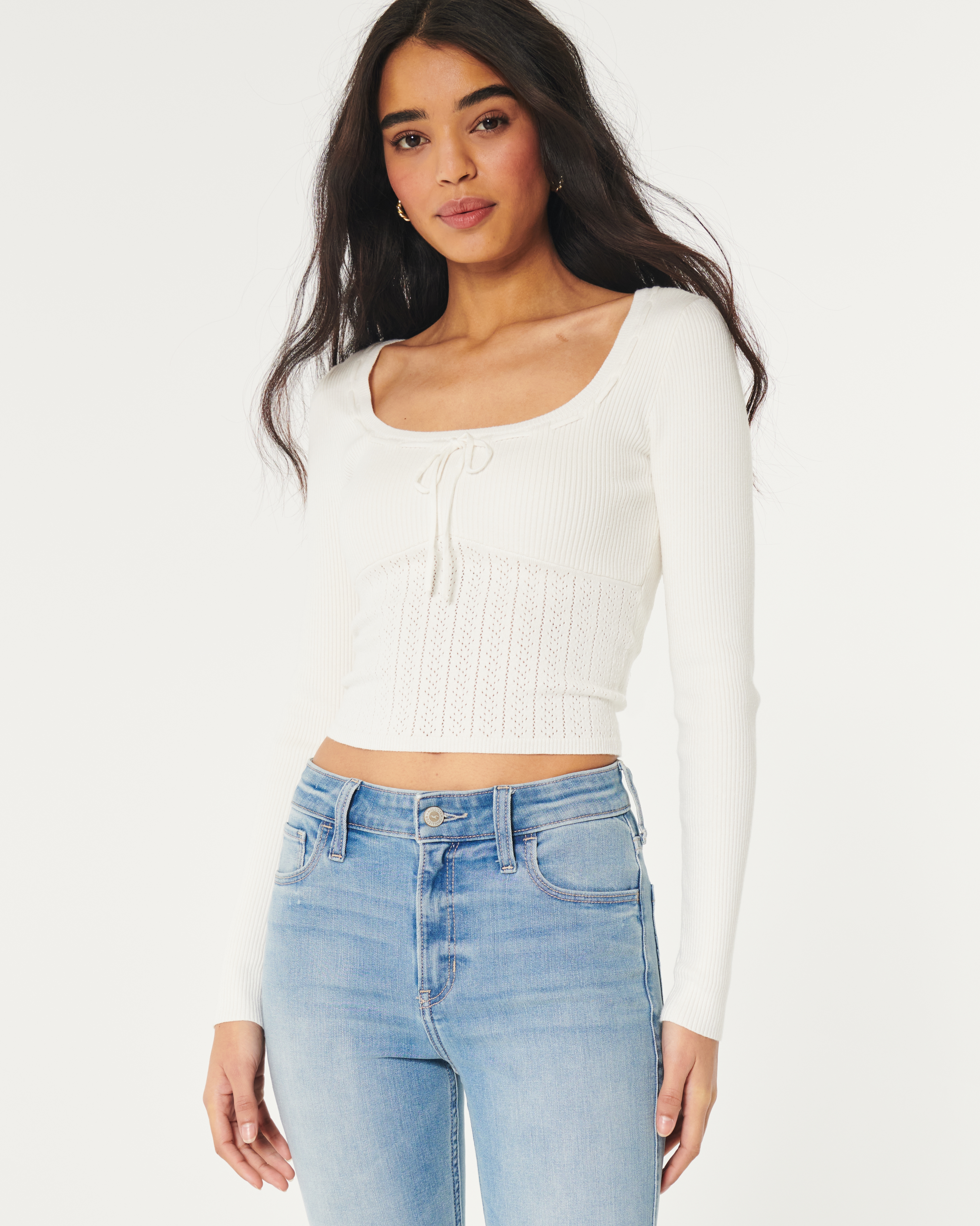 Hollister deals sweaters clearance