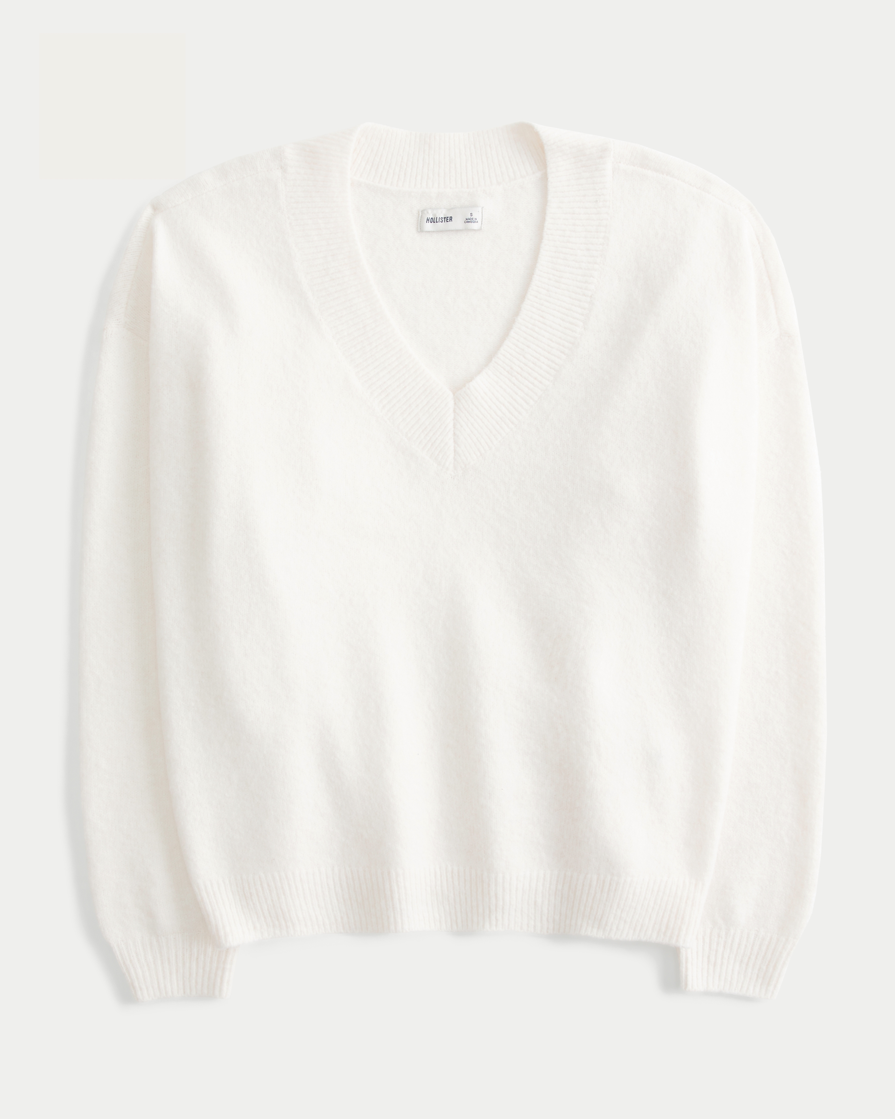 Hollister Comfy Cloud Oversized V-Neck Sweater