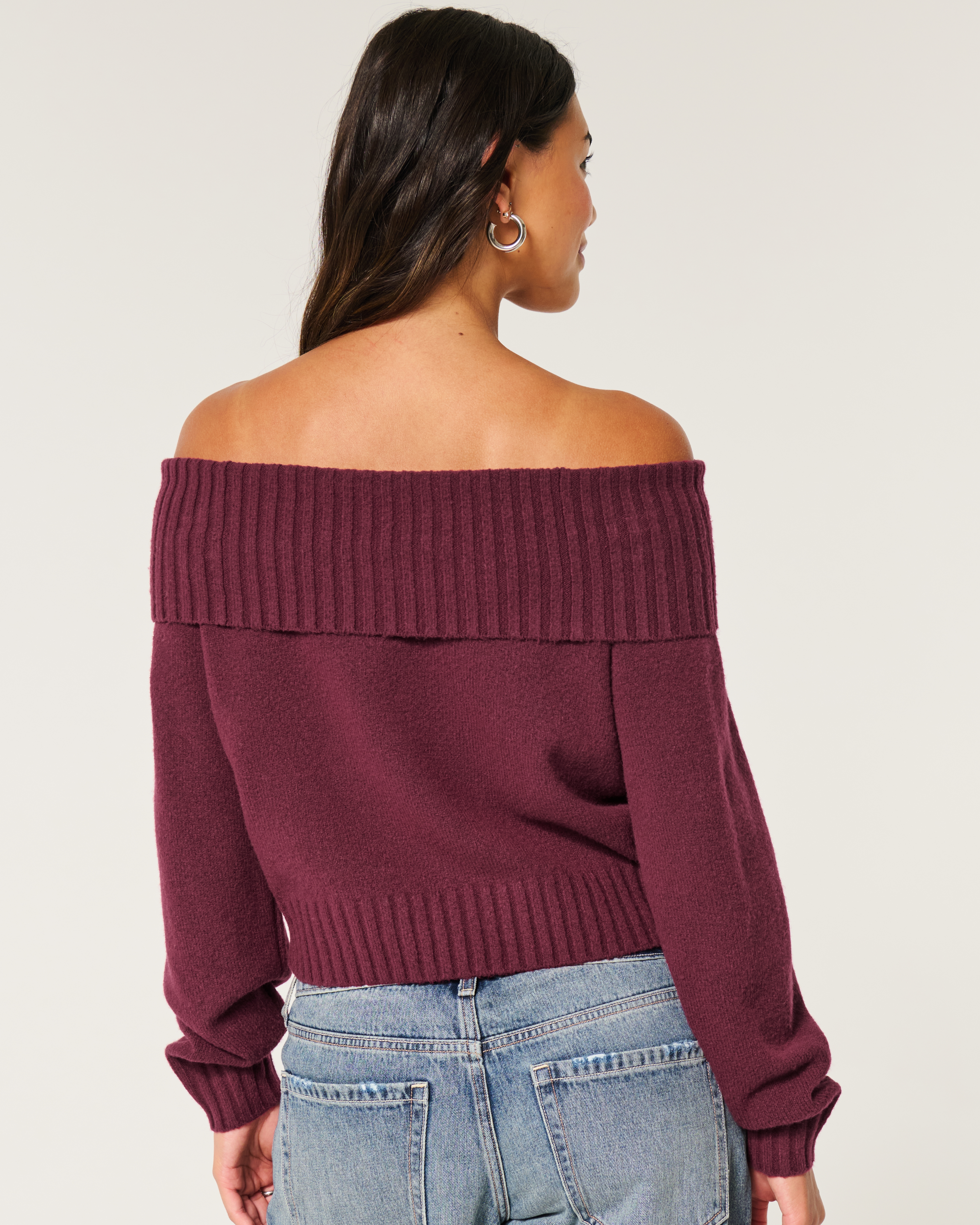 Hollister cold shoulder sweater hotsell