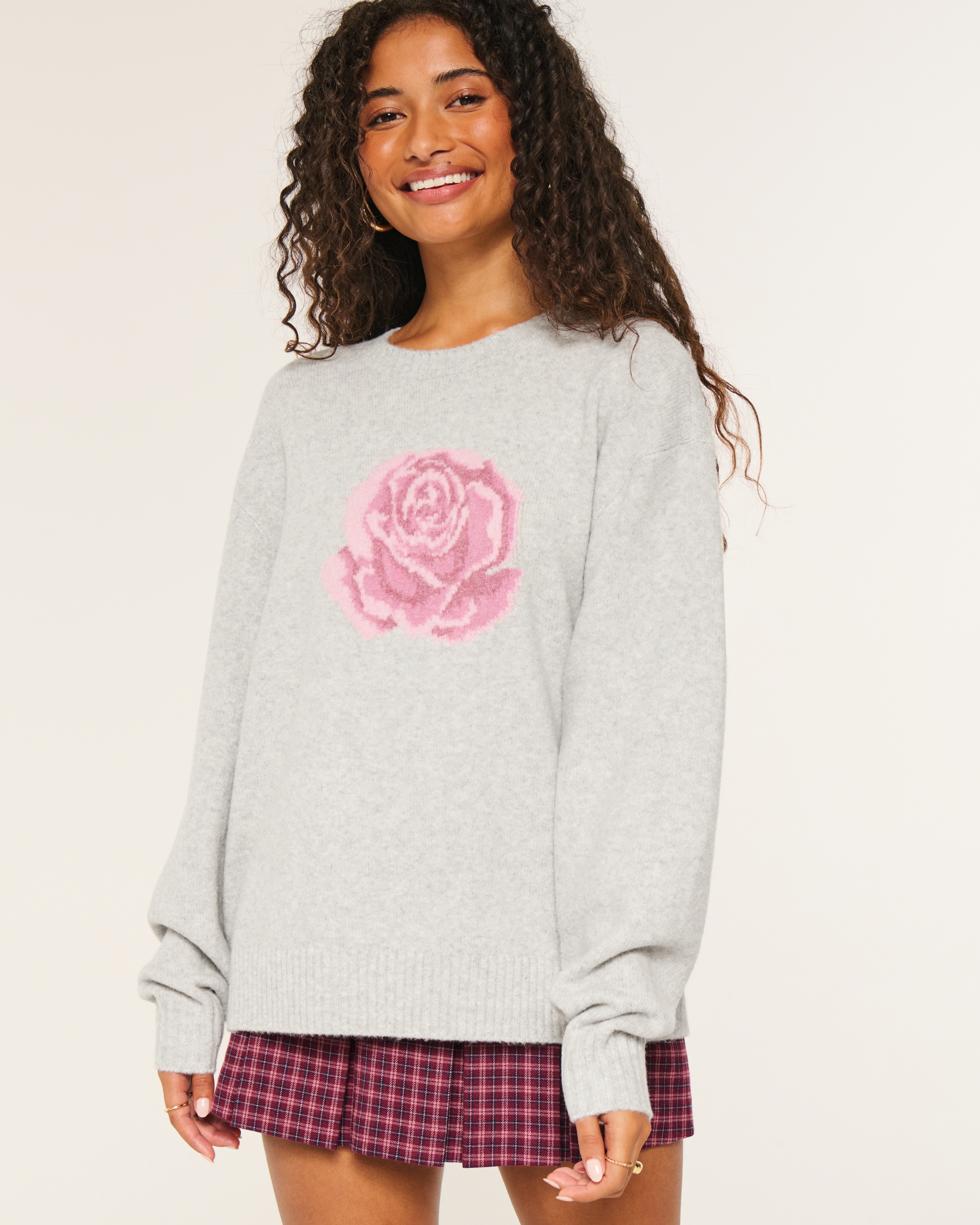 Hollister Comfy Cloud Rose Graphic Sweater