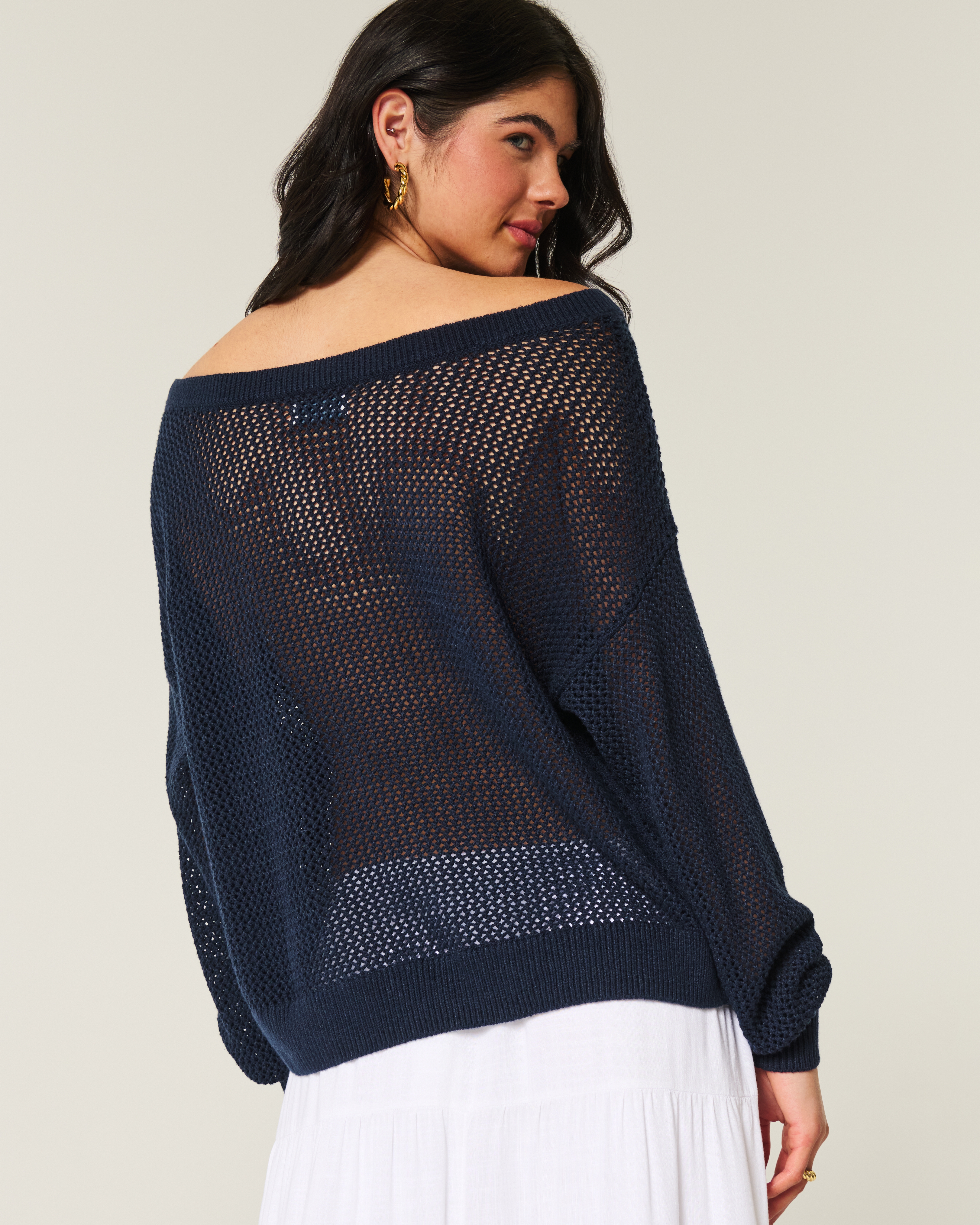 Easy Off-the-Shoulder Stitchy American Flag Graphic Sweater