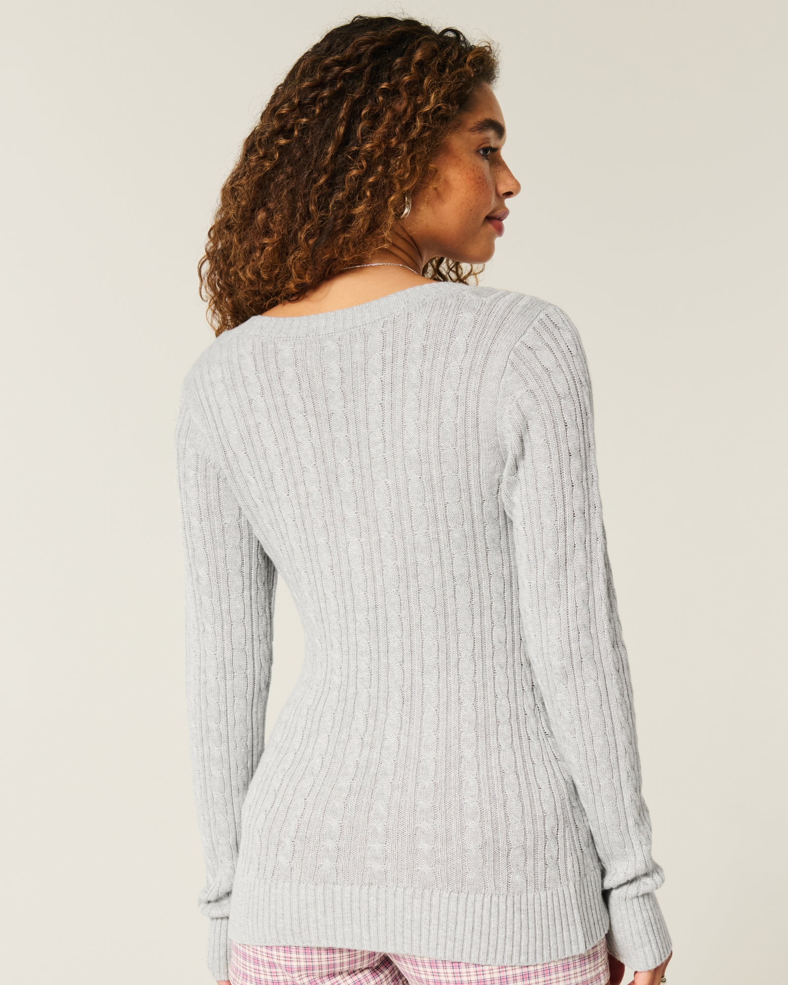 Women's Cable-Knit Icon V-Neck Sweater | Women's Tops