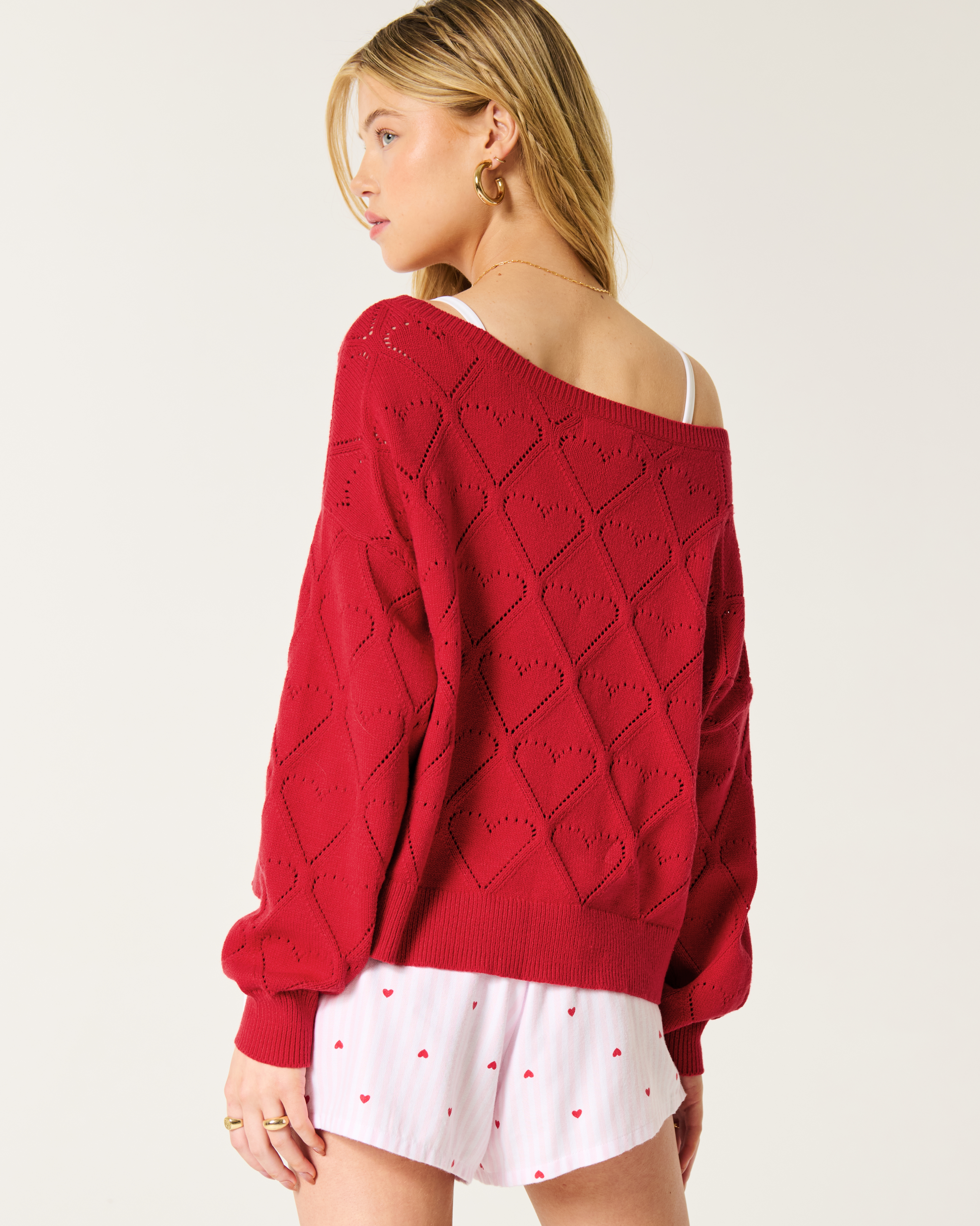 Easy Heart Pattern Off-the-Shoulder Sweater