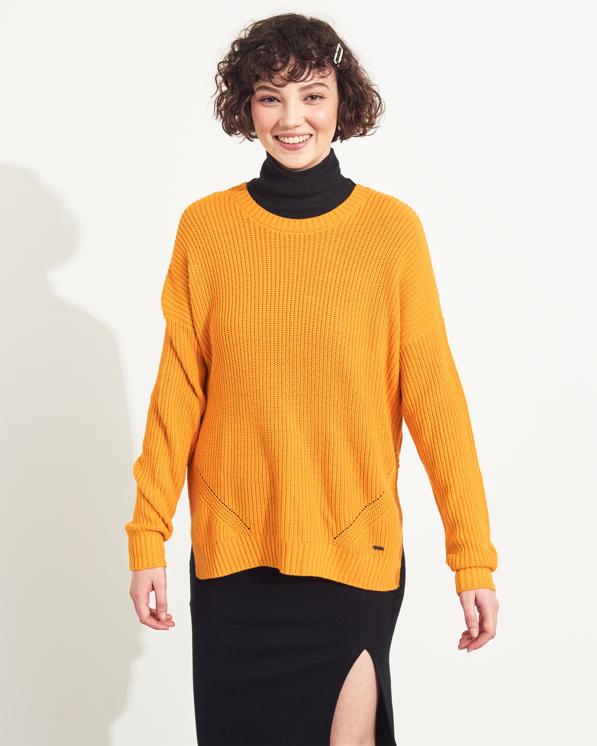 hollister mustard sweater