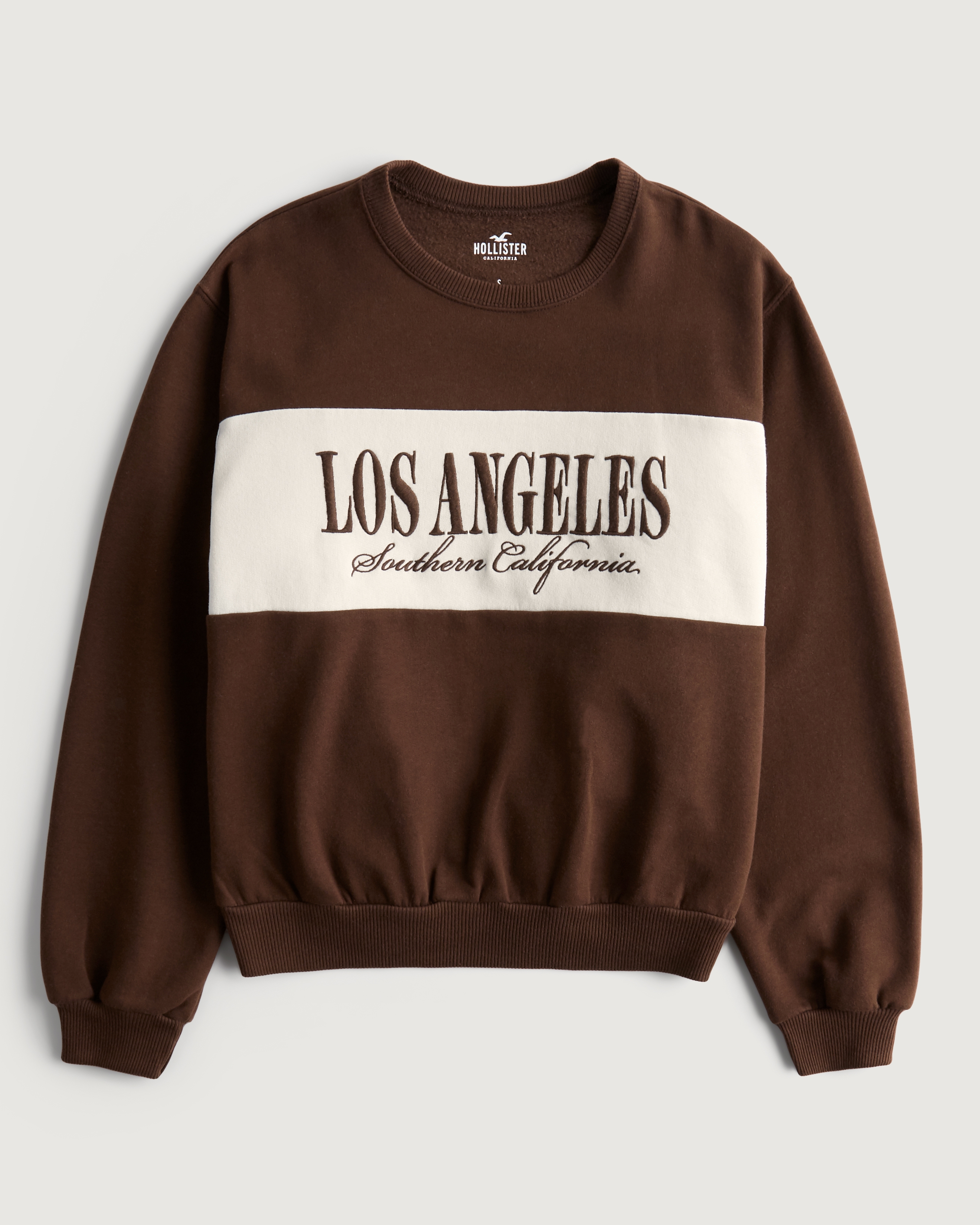 Hollister California Women Graphic Logo Applique Embroidered crop crew  Sweatshirt light brown Size Medium M, Light Brown, M : :  Clothing, Shoes & Accessories