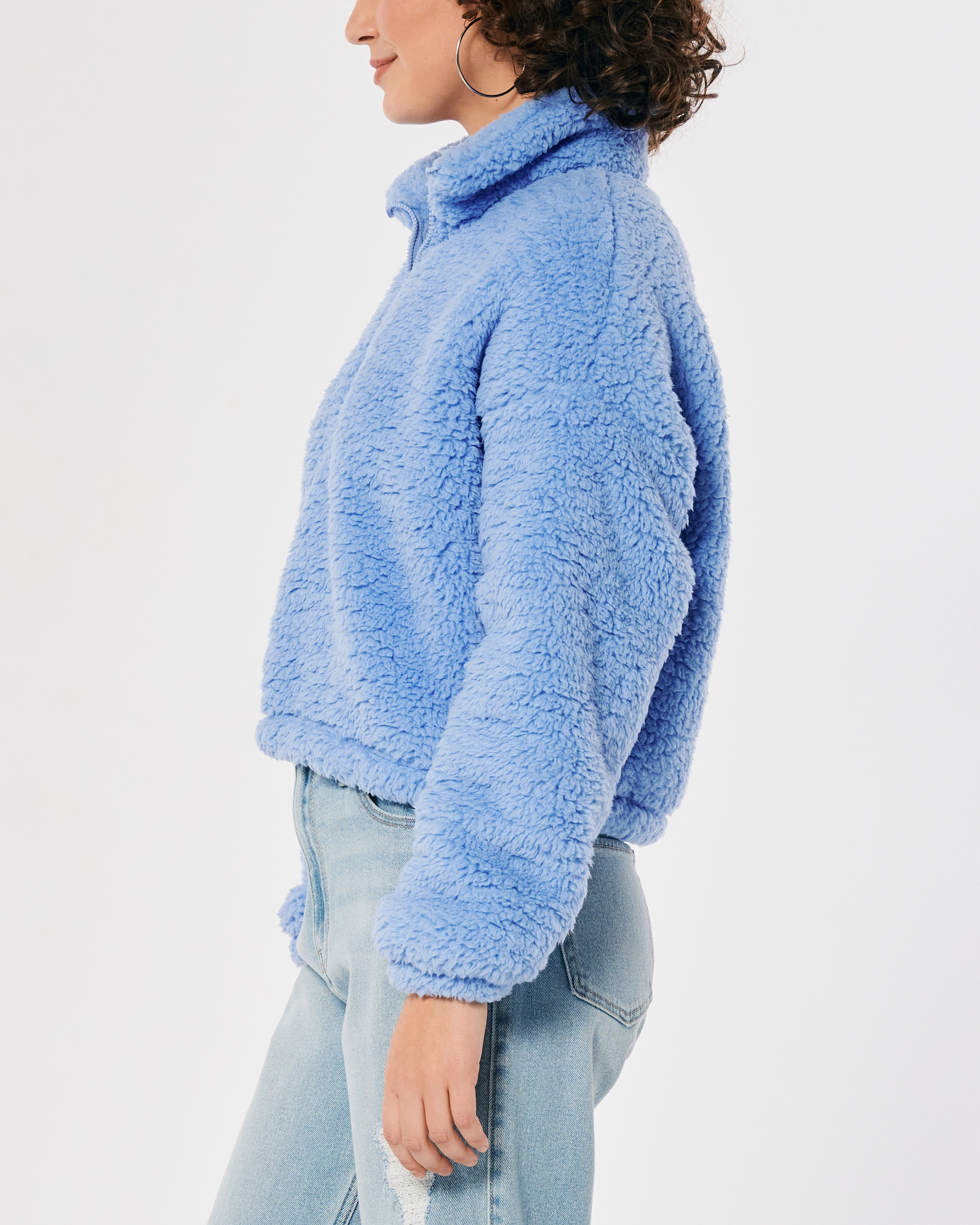 Hollister Mock Neck Half Zip Sherpa Sweatshirt Mall of America