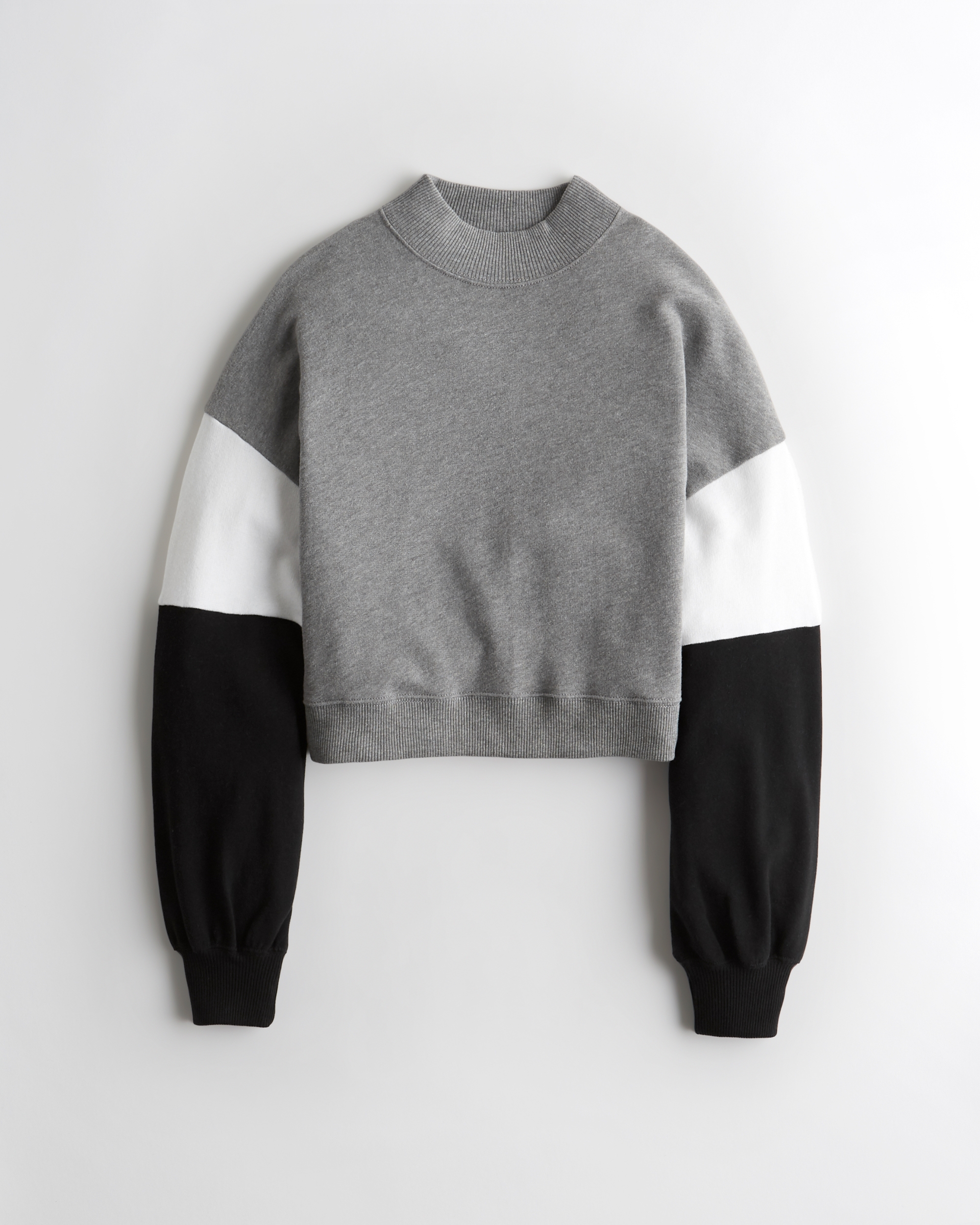 hollister cropped jumper