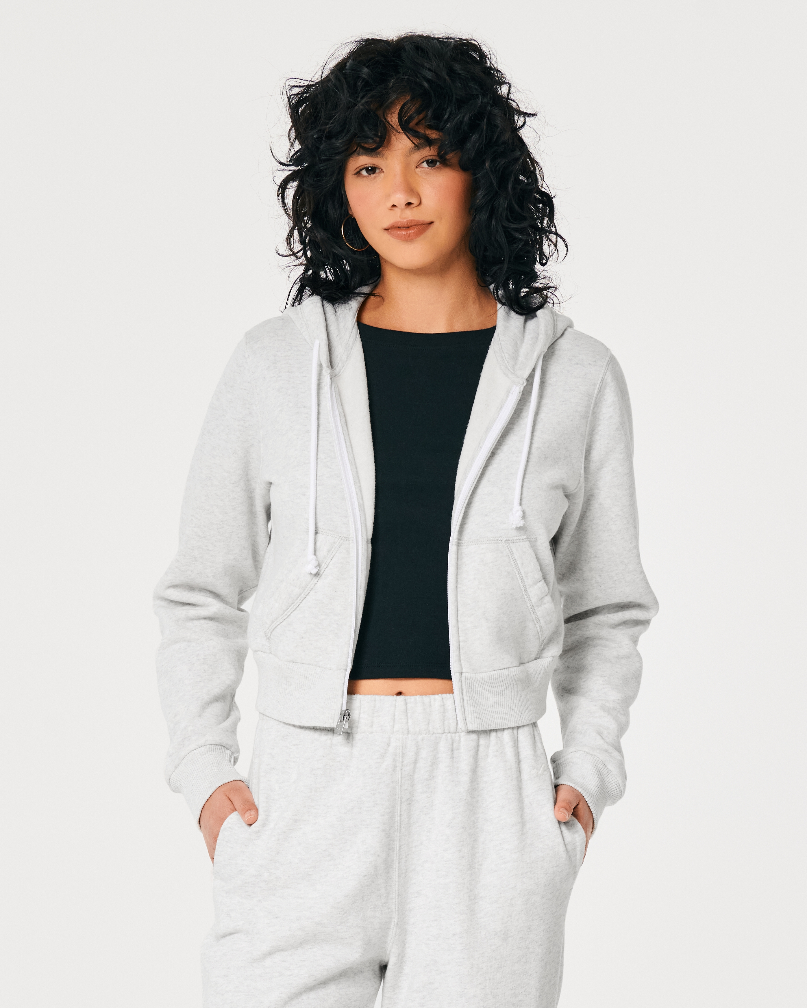 Cropped zip 2024 up hoodie hollister