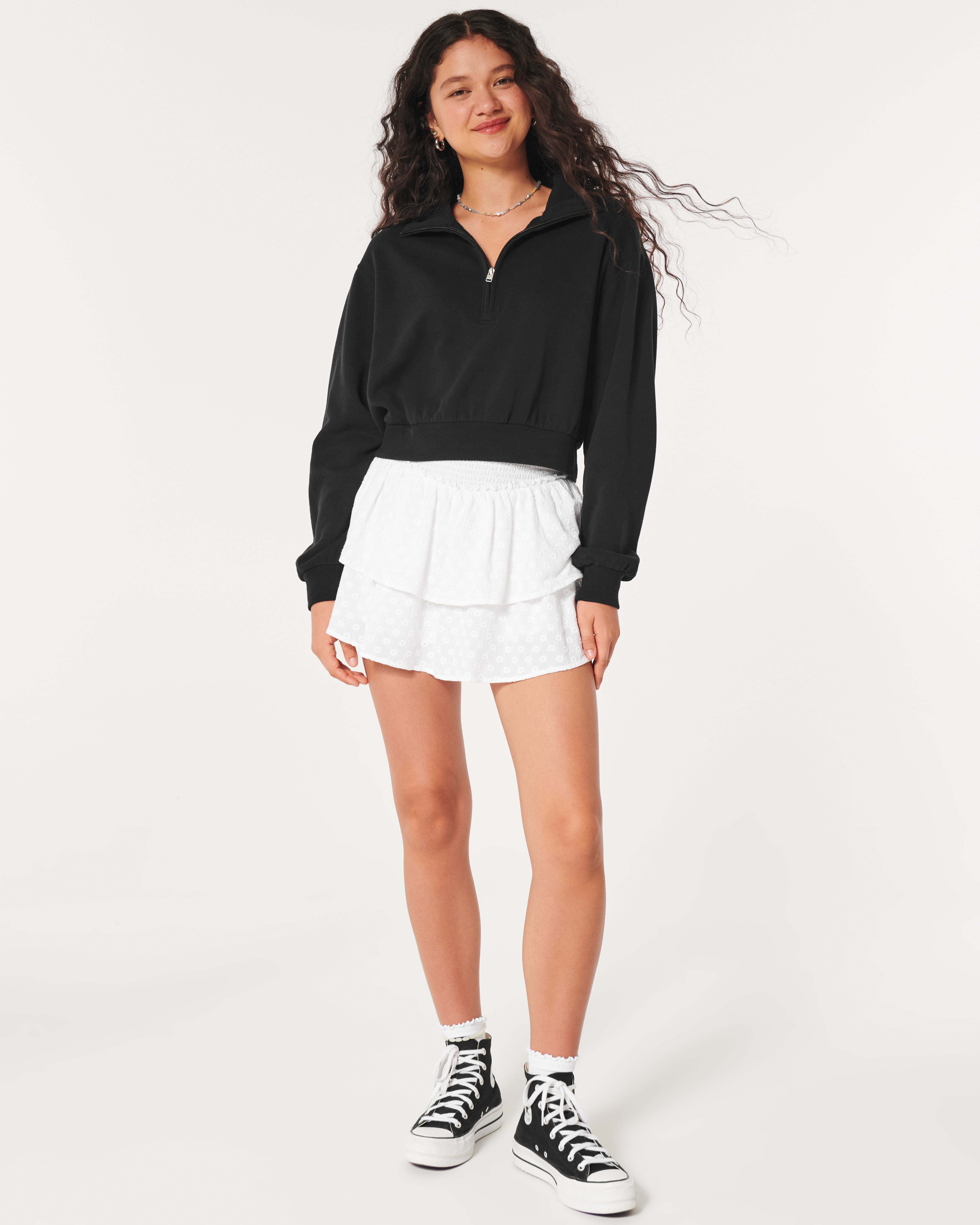 Hollister half hotsell zip sweatshirt