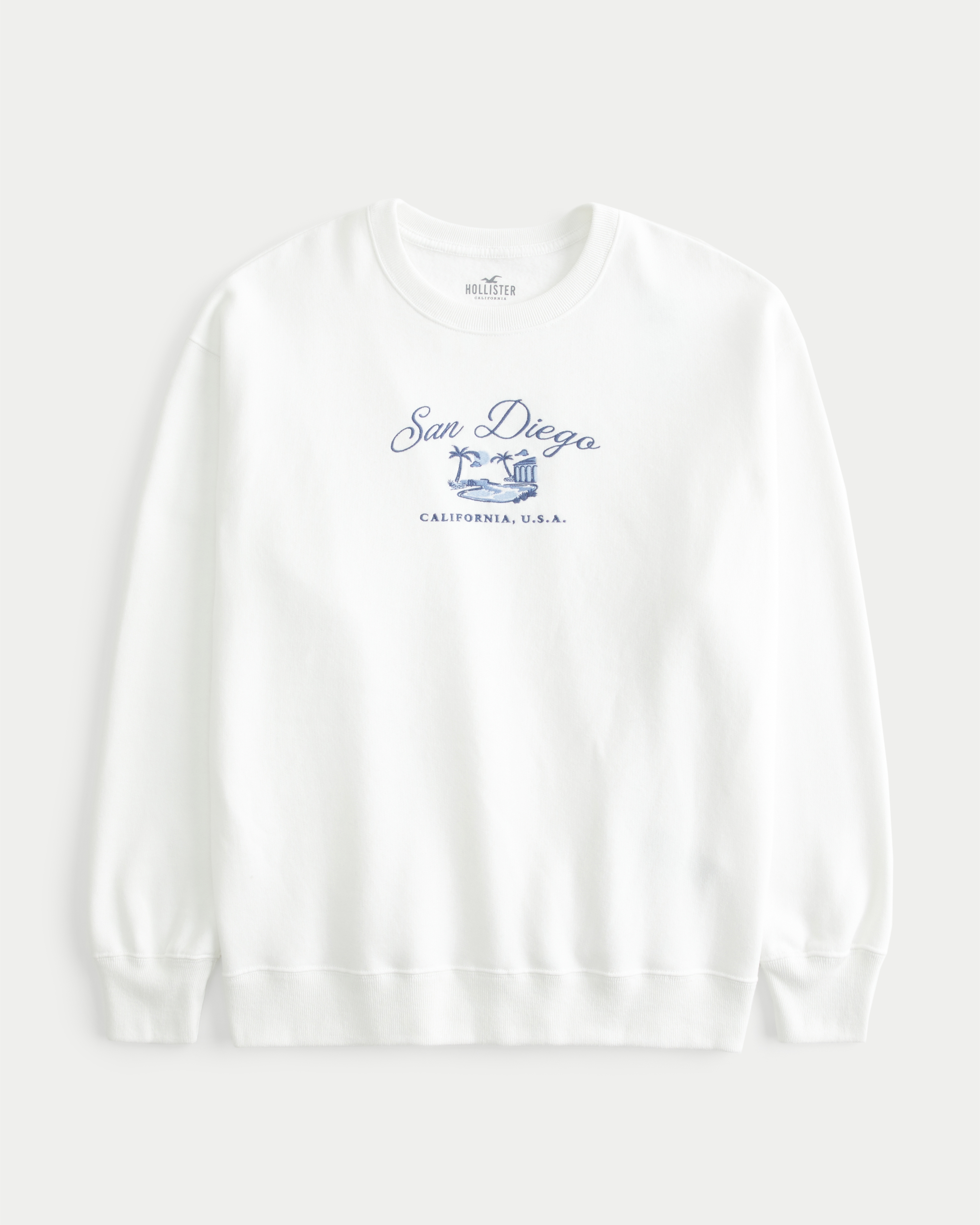 Oversized East Hampton New York Graphic Crew Sweatshirt