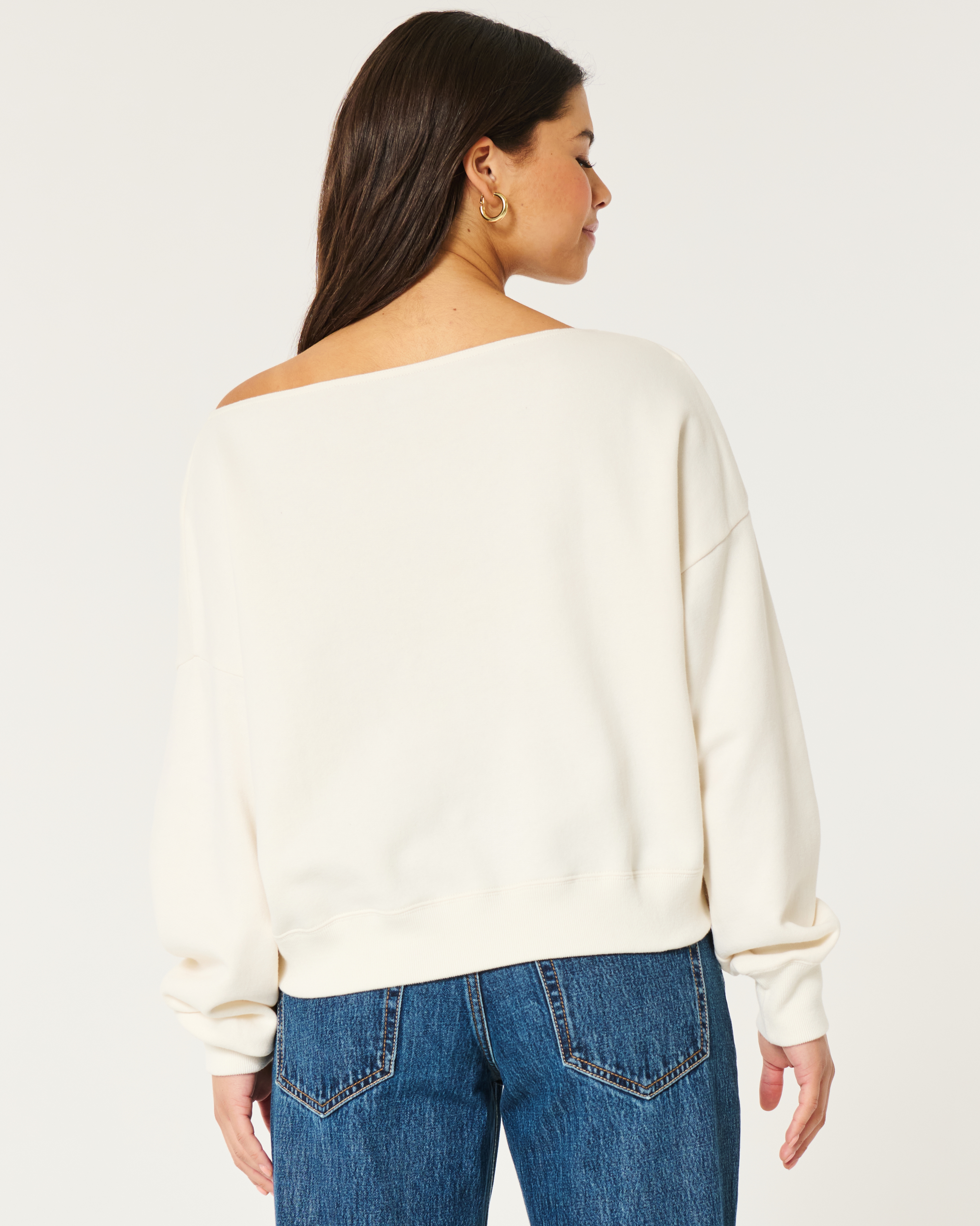Women's Easy Off-the-Shoulder New York Graphic Sweatshirt Women's Easy Off-the-Shoulder New York Graphic Sweatshirt