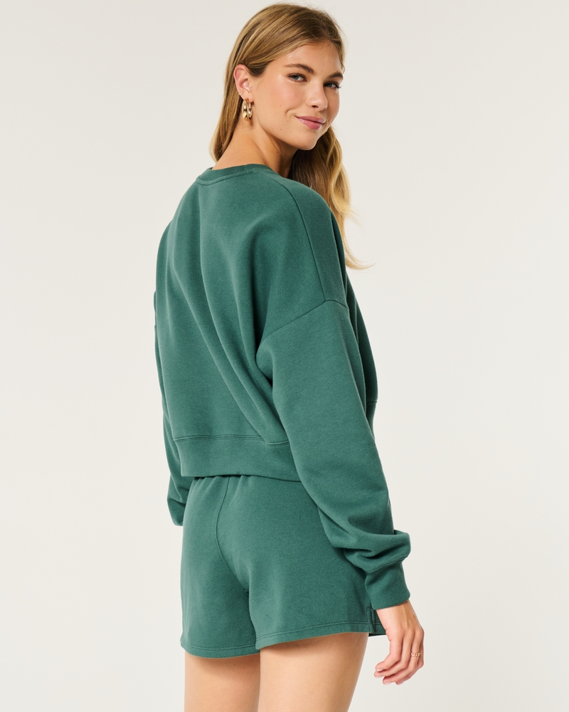 Easy Crew Sweatshirt & Fleece Shorts Bundle