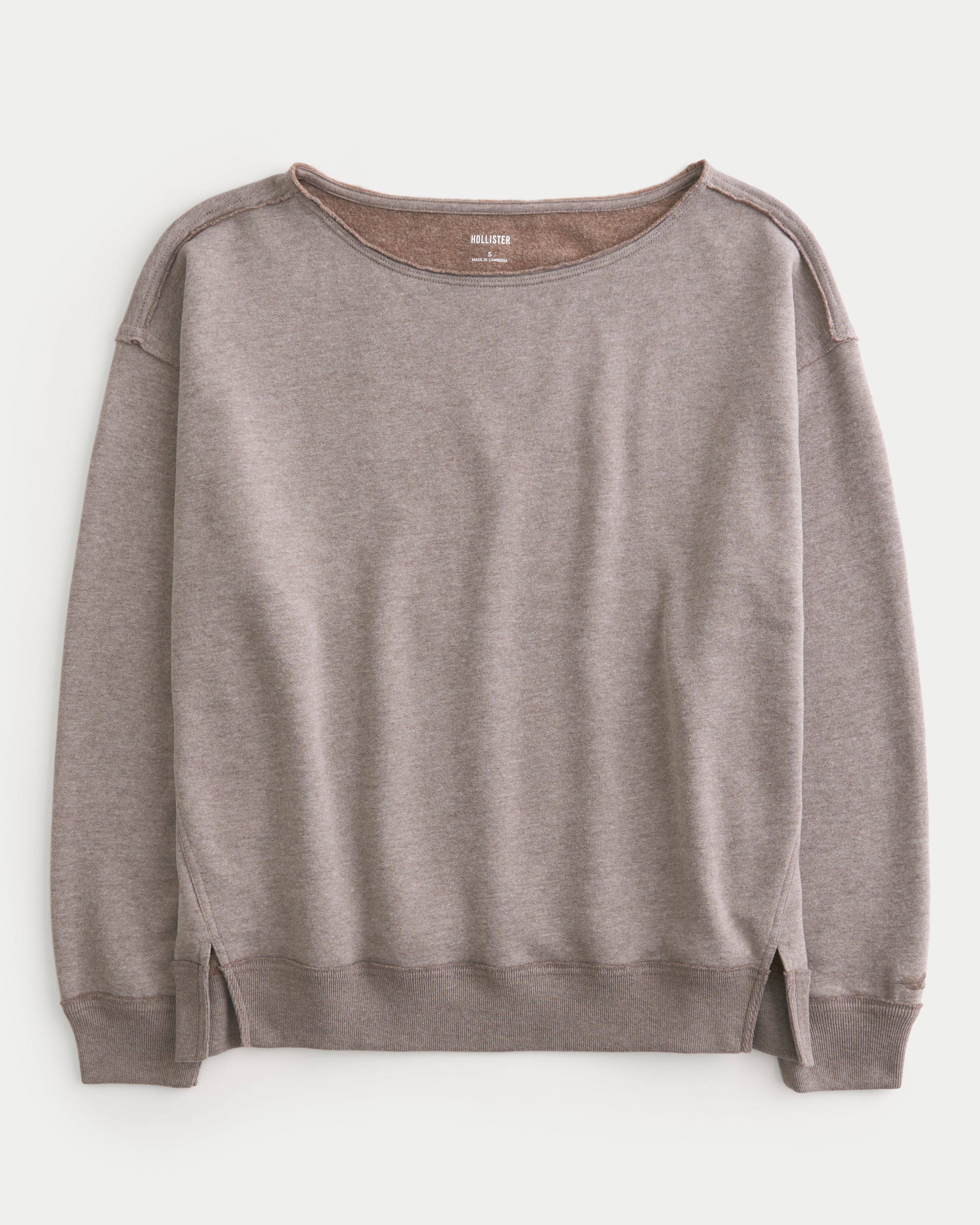 Oversized Off-the-Shoulder Sweatshirt