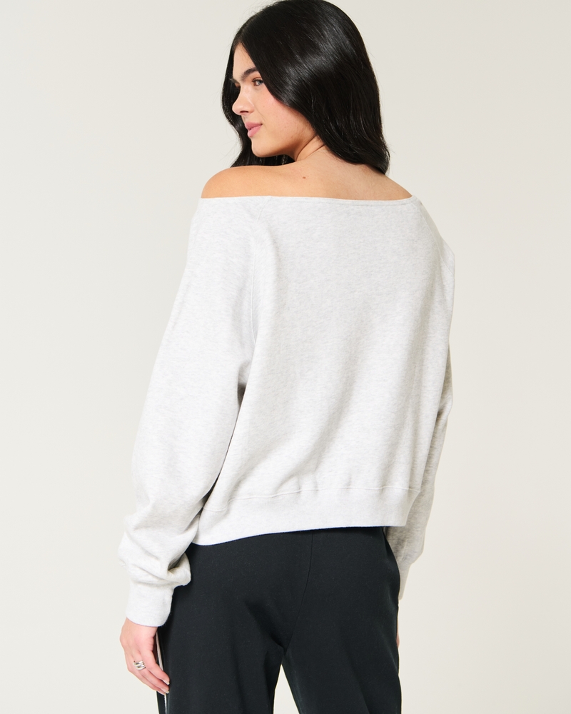 Easy Off-the-Shoulder Iowa Hawkeyes Graphic Sweatshirt