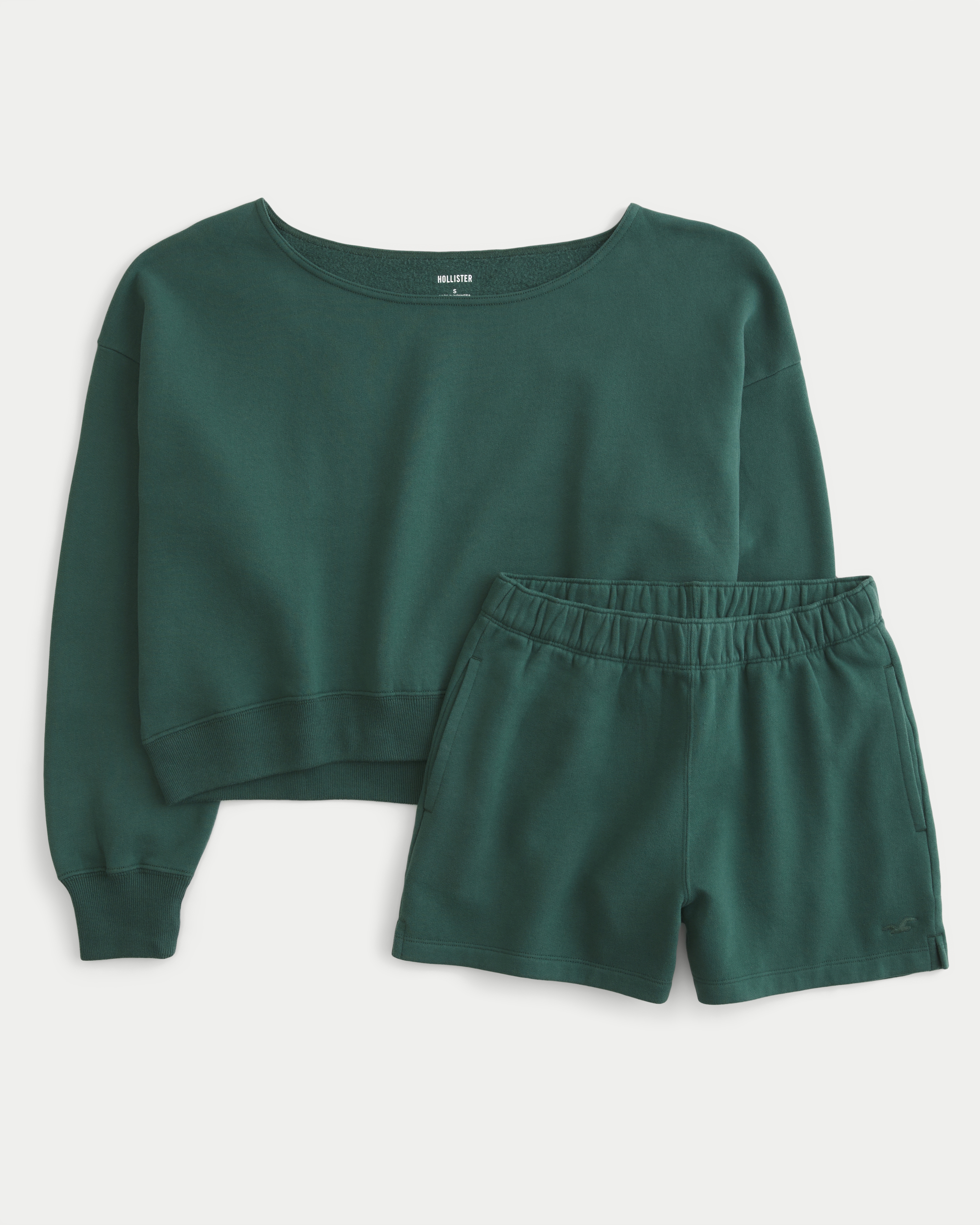 Easy Off-the-Shoulder Sweatshirt & Fleece Shorts Set