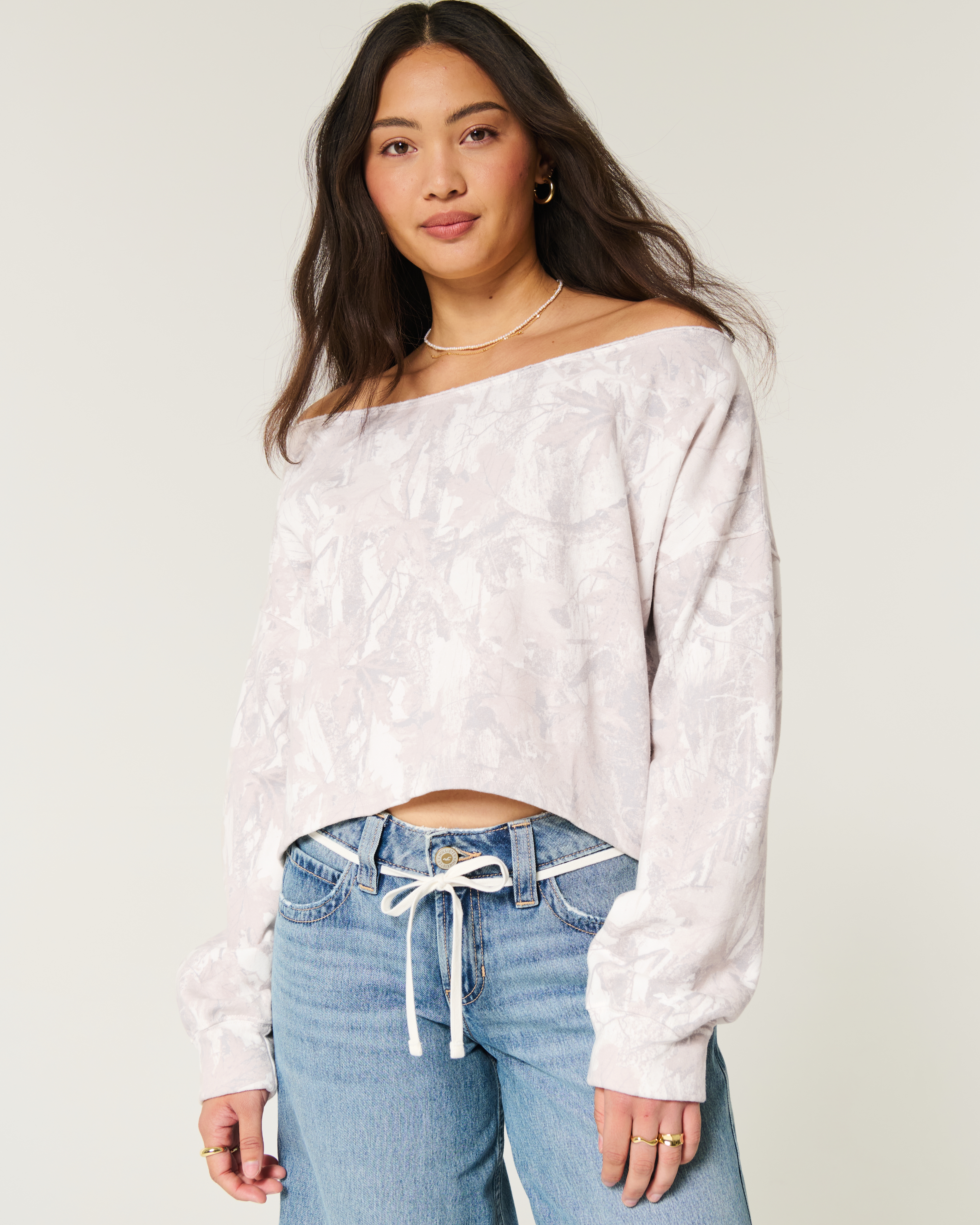 Easy Double Off-the-Shoulder Camo Pattern Sweatshirt