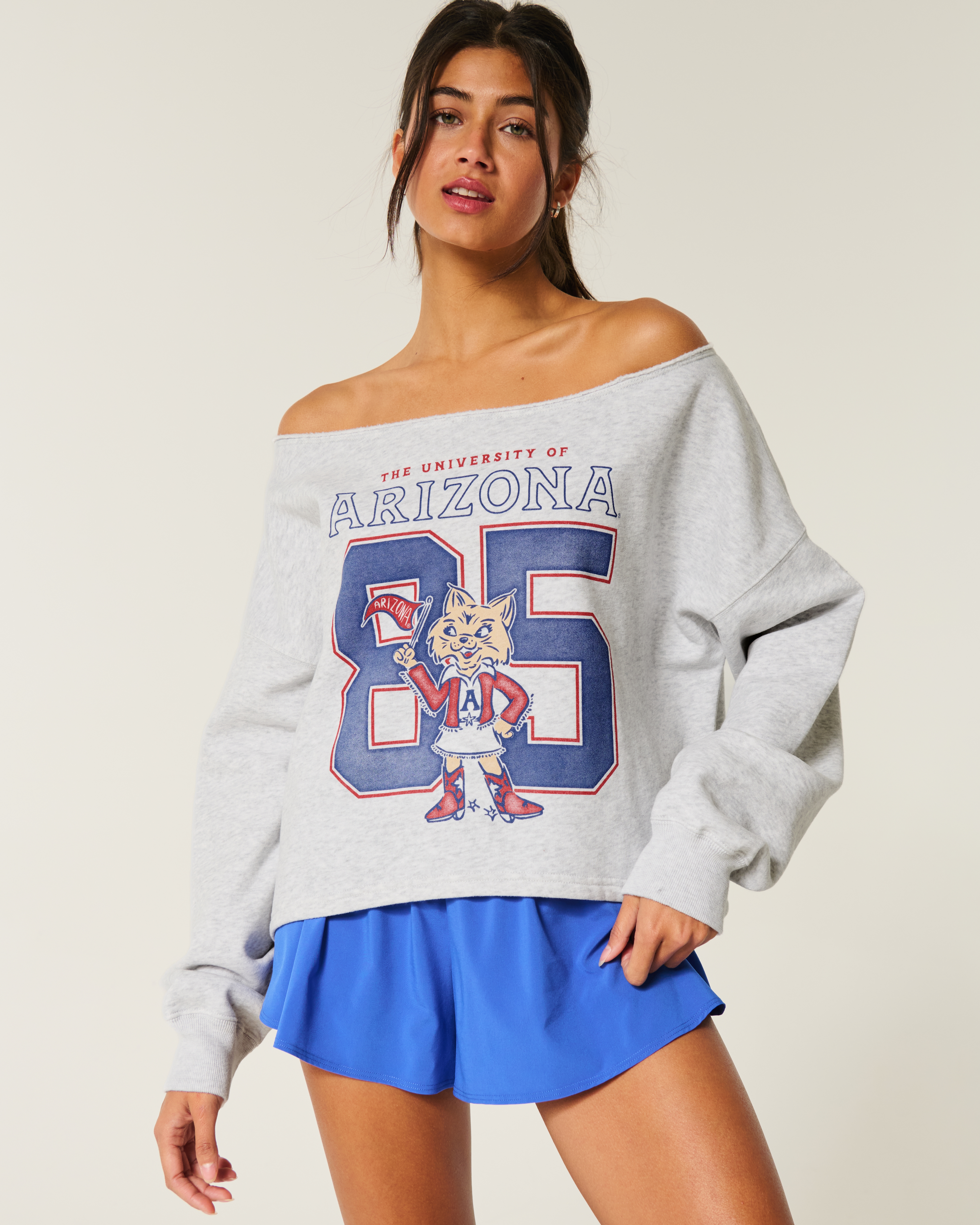 ACYM A logo off shoulder スウェット A logo off shoulder スウェット | ACYM ONLINE SHOP