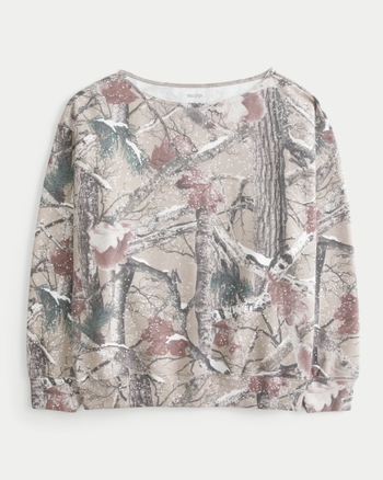 Women's Oversized Off-the-Shoulder Camo Sweatshirt | Women's Tops | HollisterCo.com