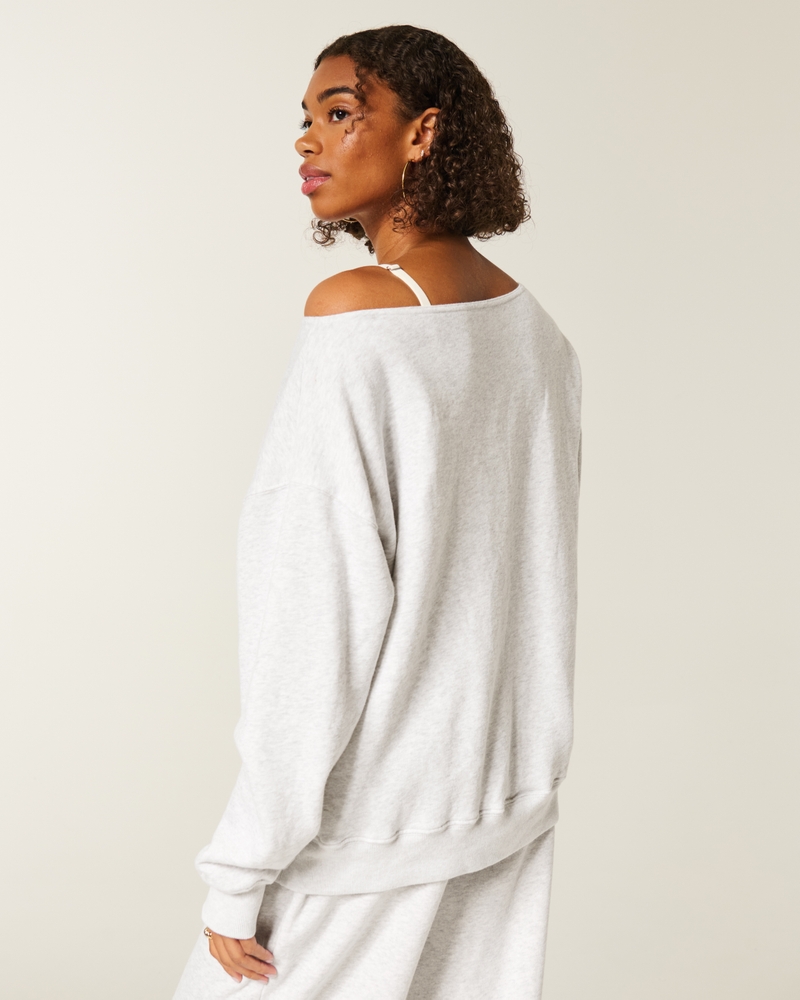 Oversized Off-the-Shoulder Sweatshirt