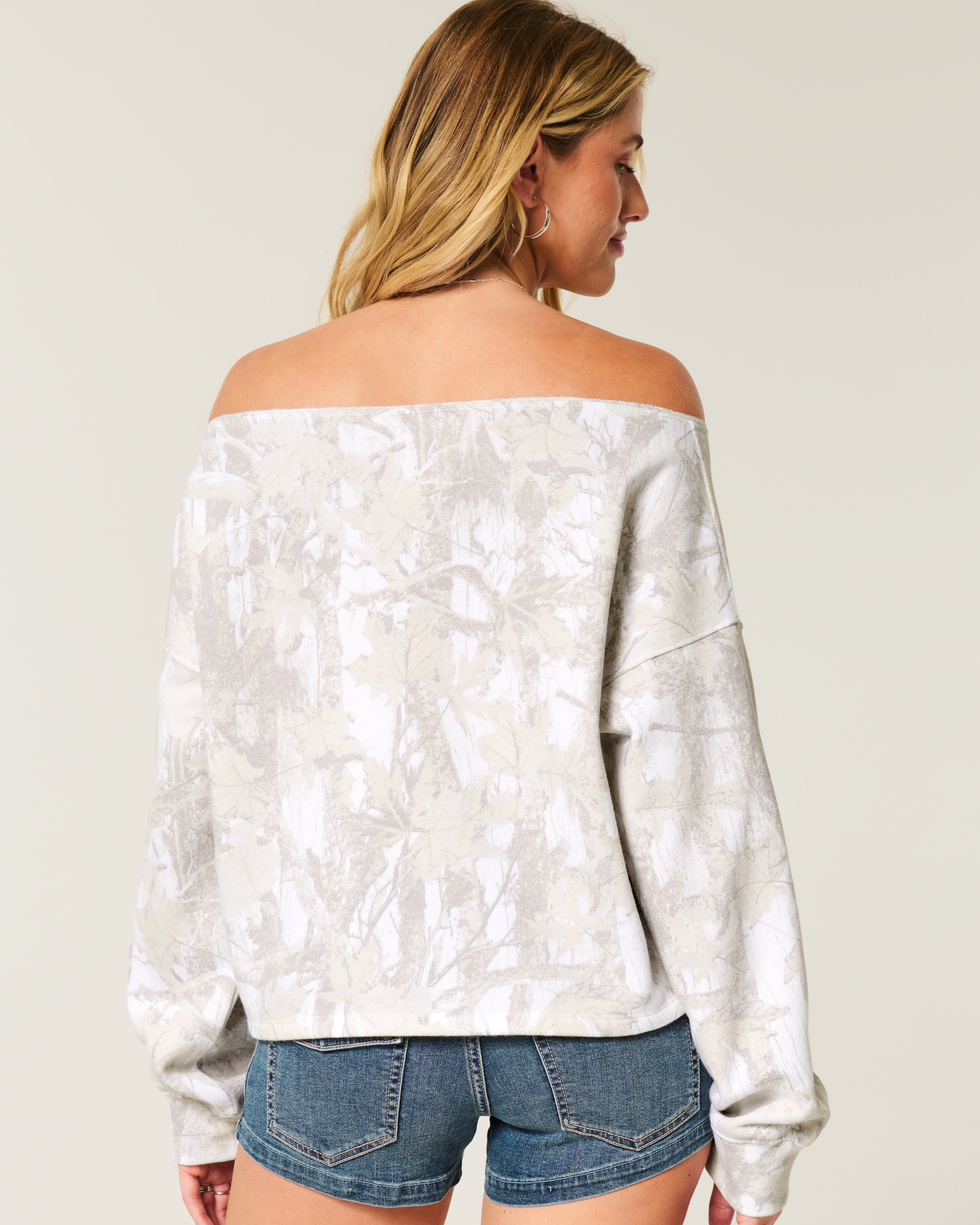 Easy Double Off-the-Shoulder Camo Sweatshirt