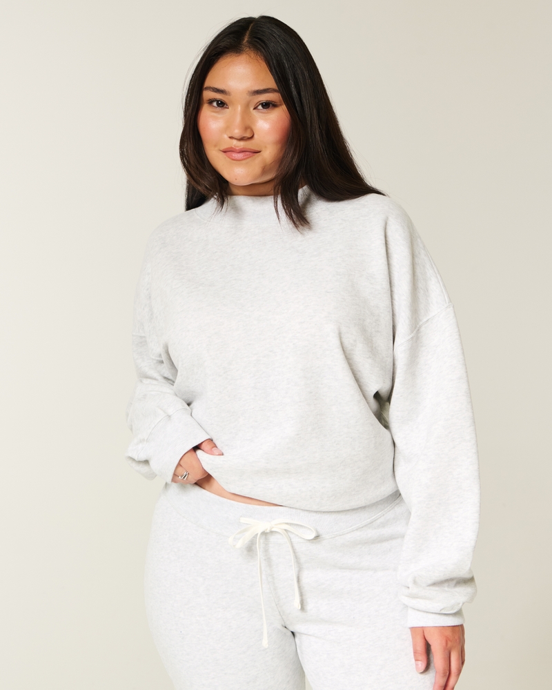 Oversized Mock-Neck Sweatshirt