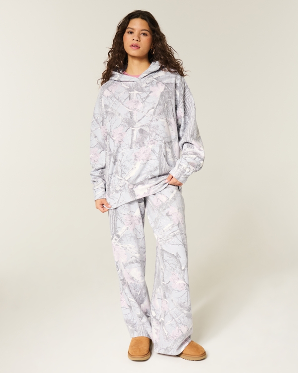 Oversized Camo Hoodie