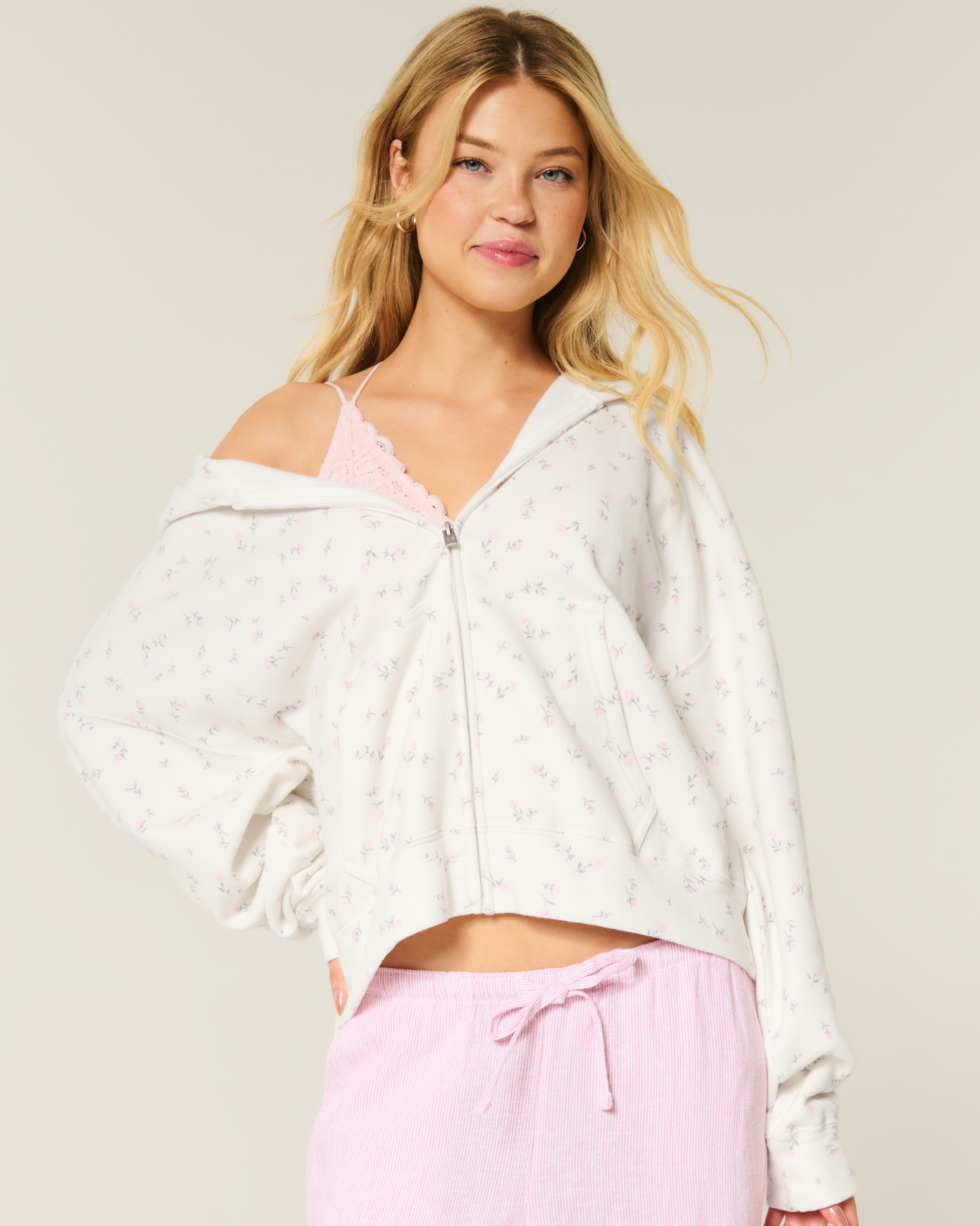 Oversized Floral Pattern Zip-Up Hoodie