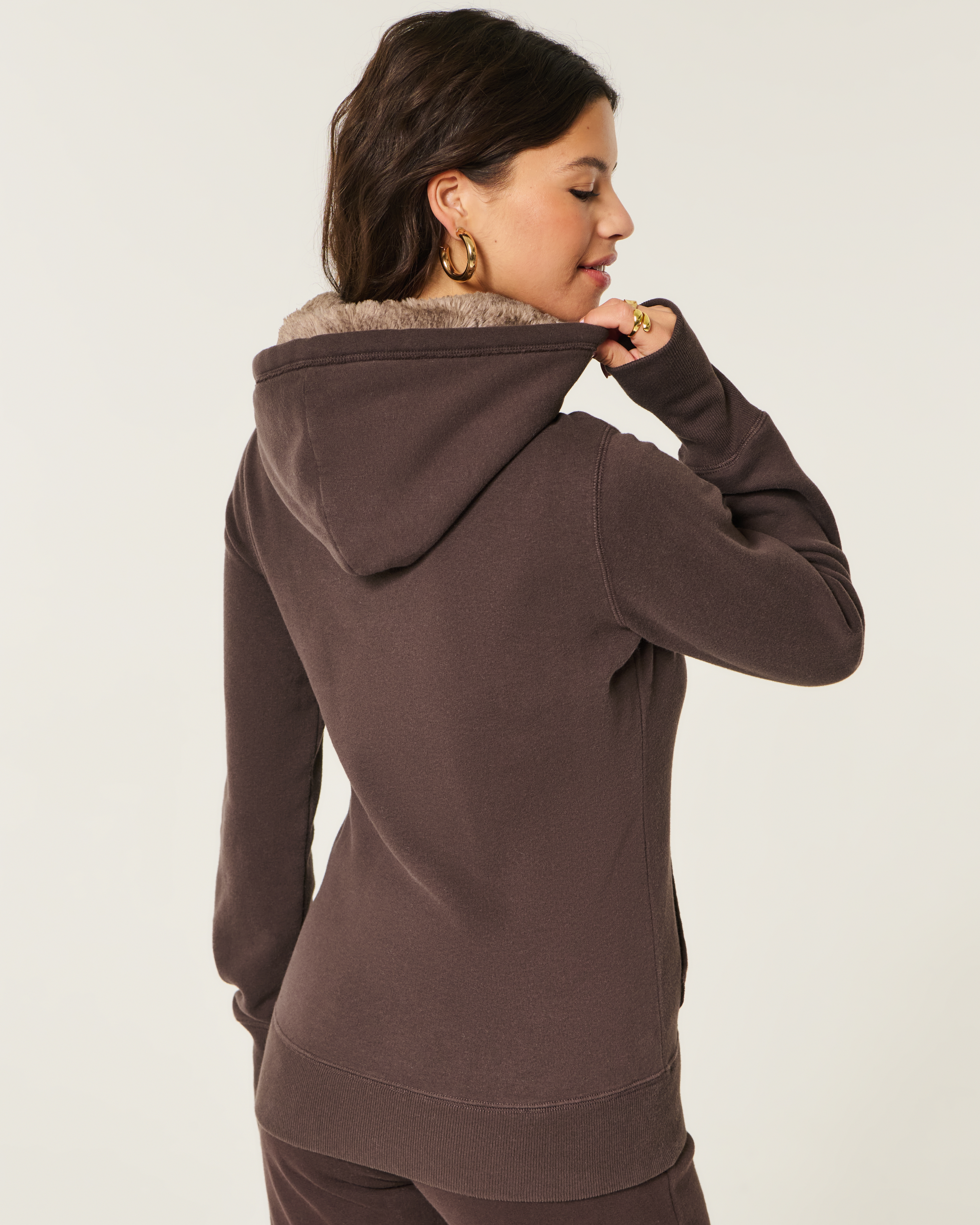 Hollister Feel Good Faux Fur-Lined Hood Graphic Hoodie at