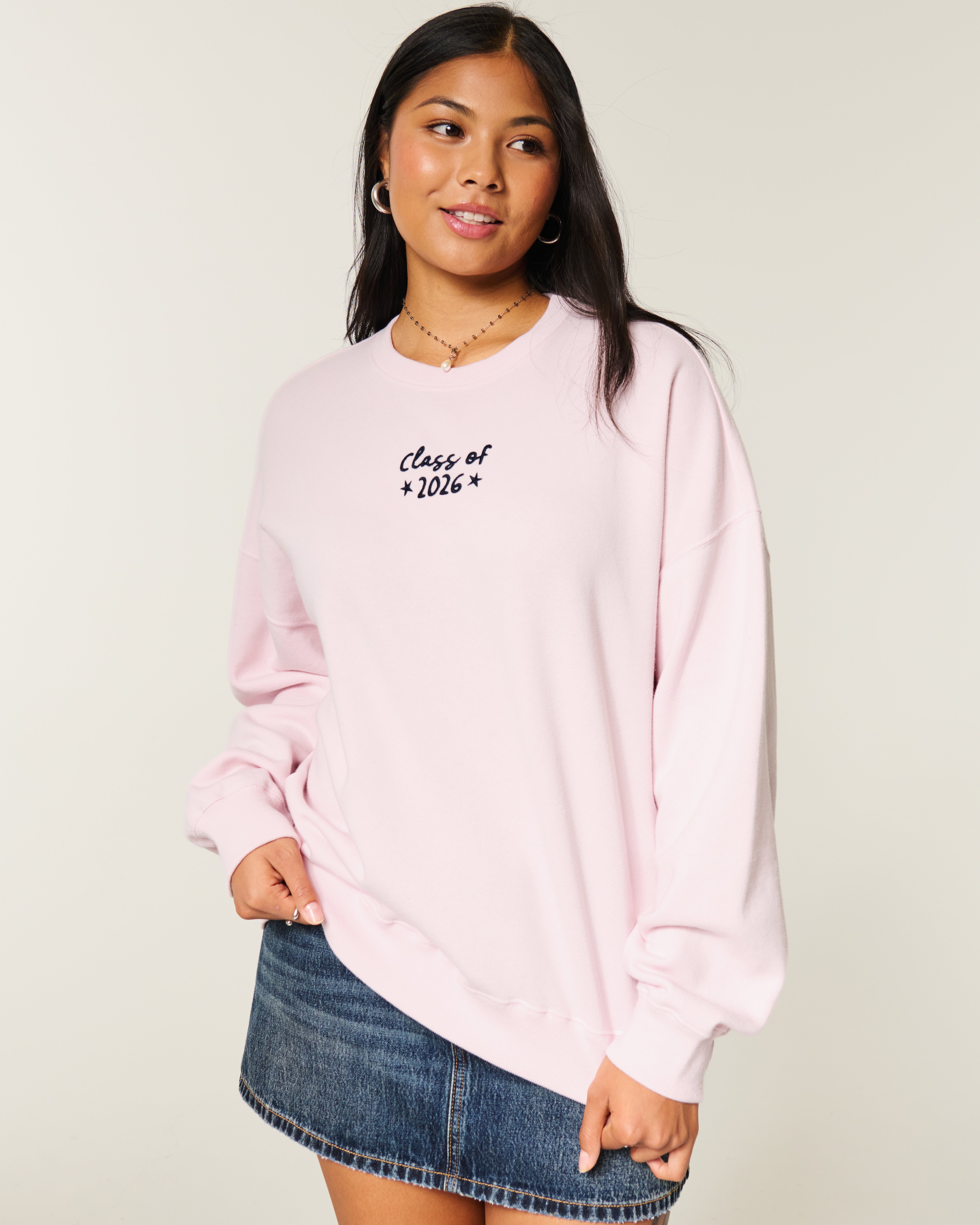 Hollister Feel Good Oversized Class of 2026 Graphic Crew Sweatshirt