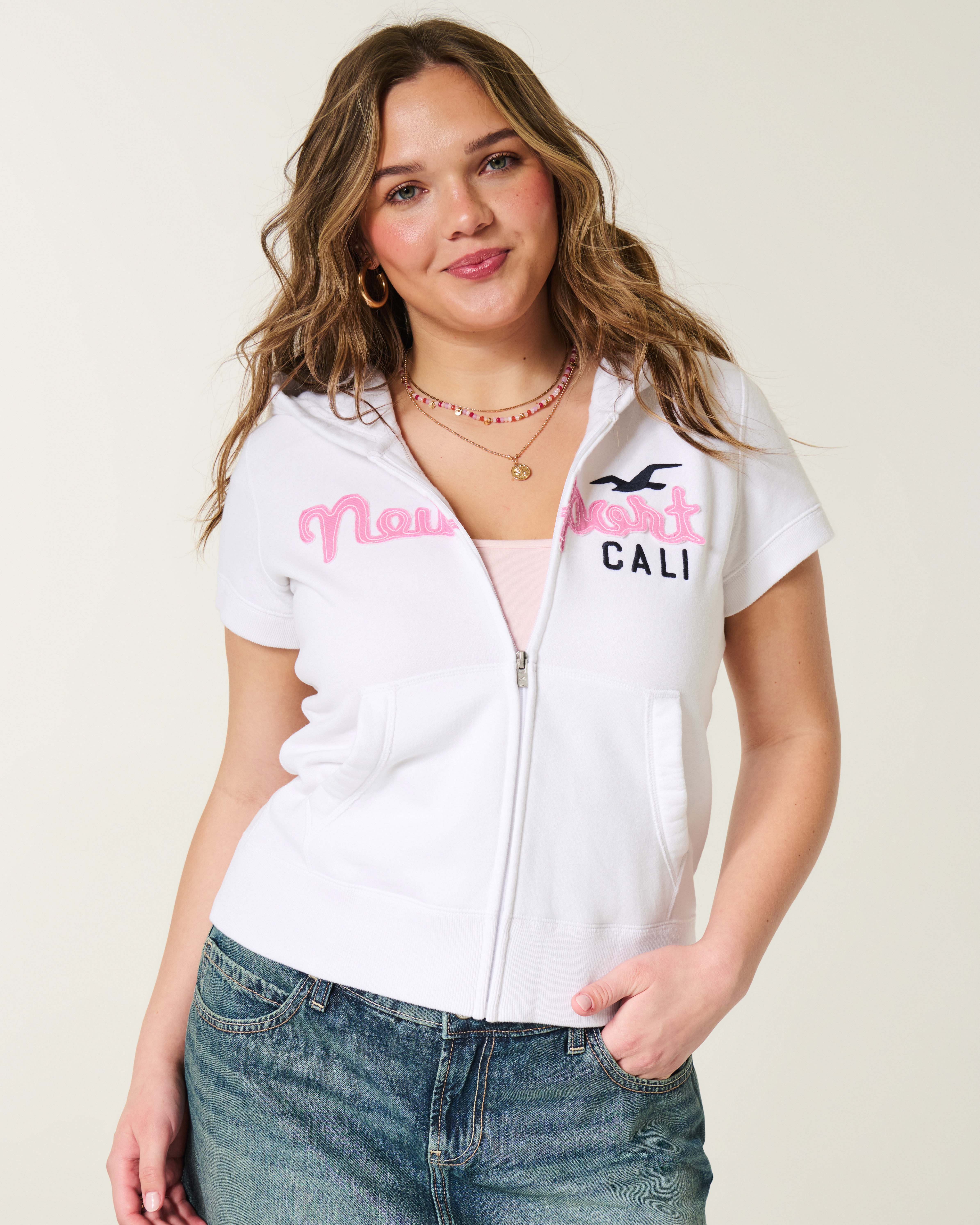 Hollister Feel Good Short-Sleeve Logo Graphic Hoodie