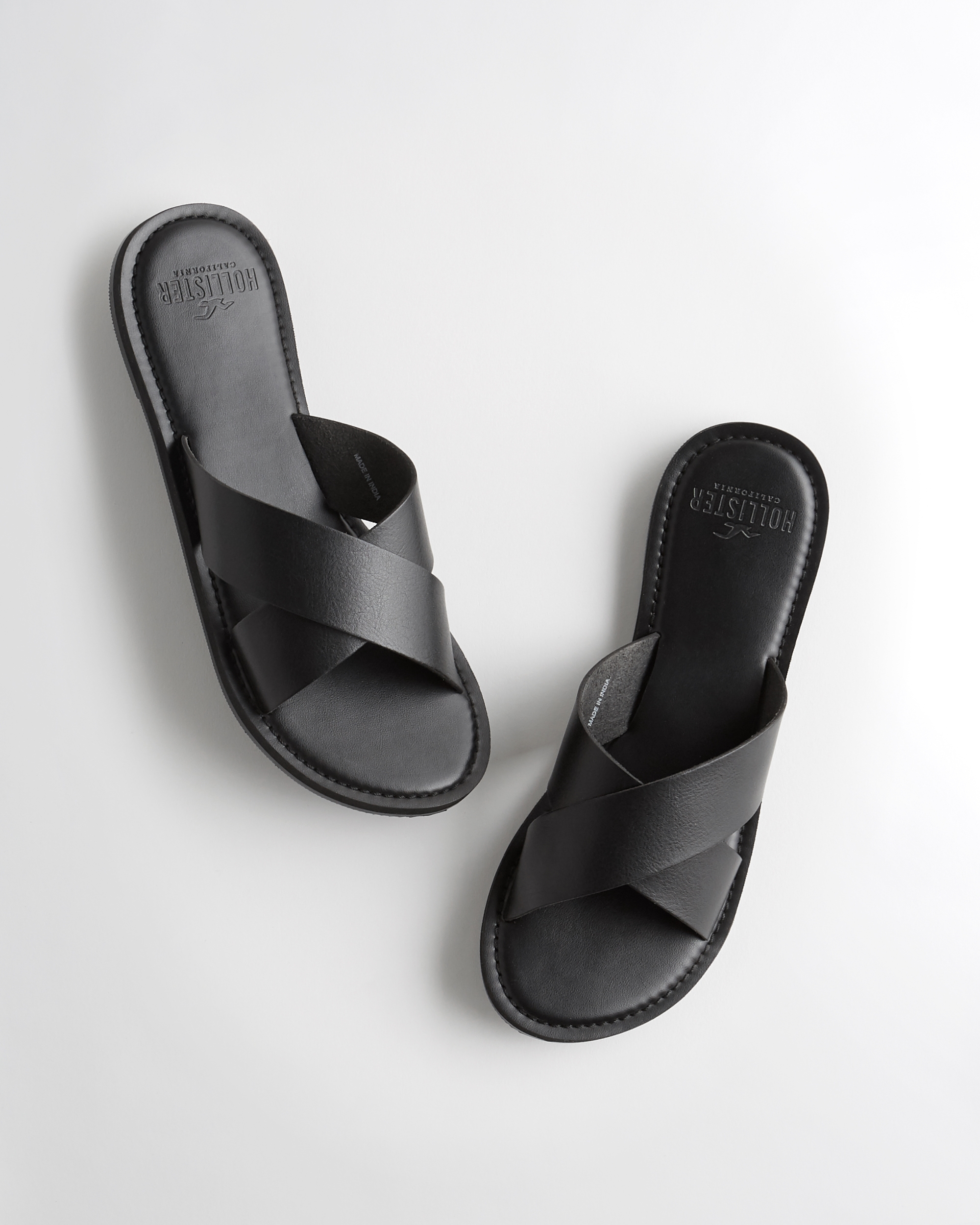 hollister flip flops