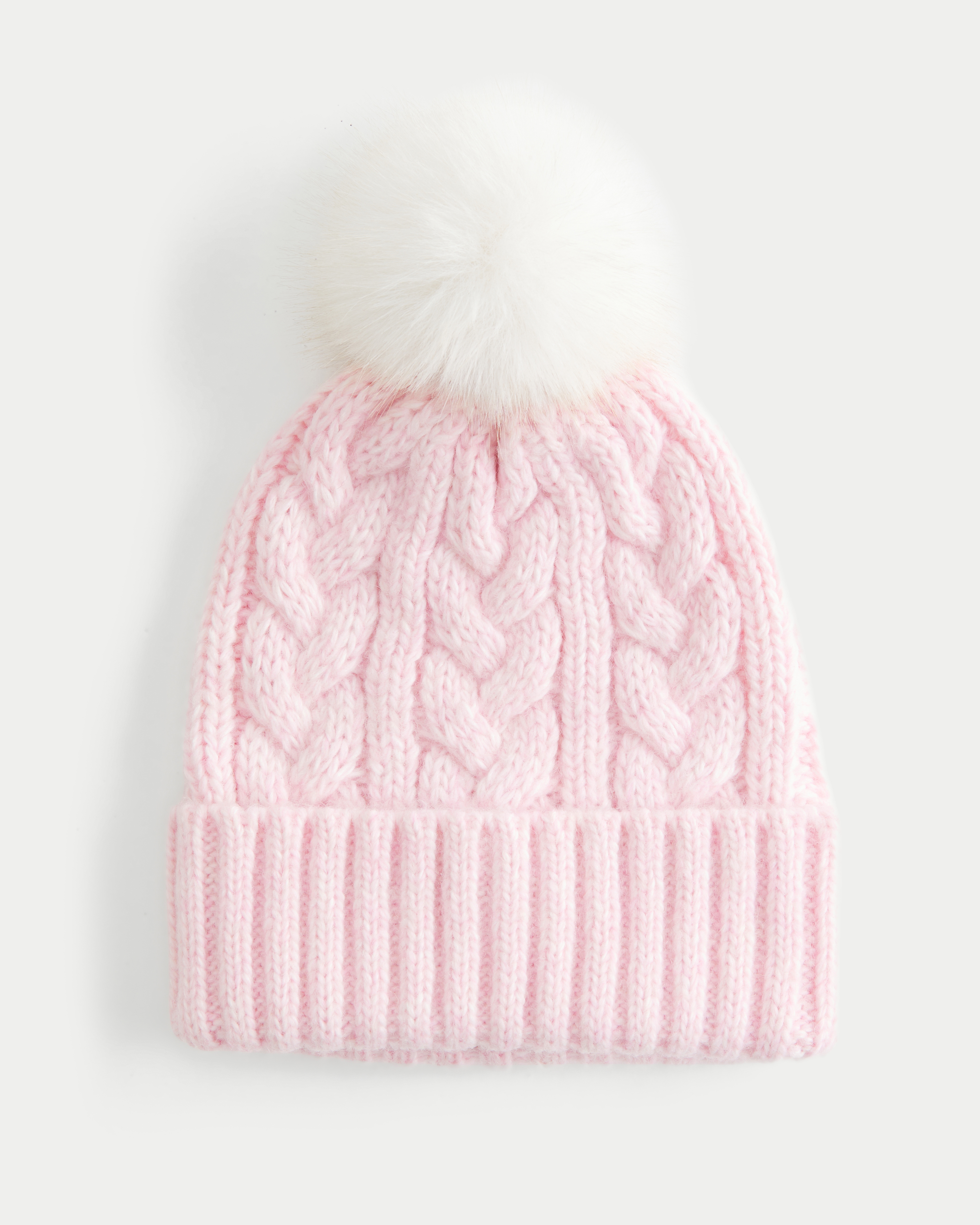Cable-Knit Pom Pom Beanie