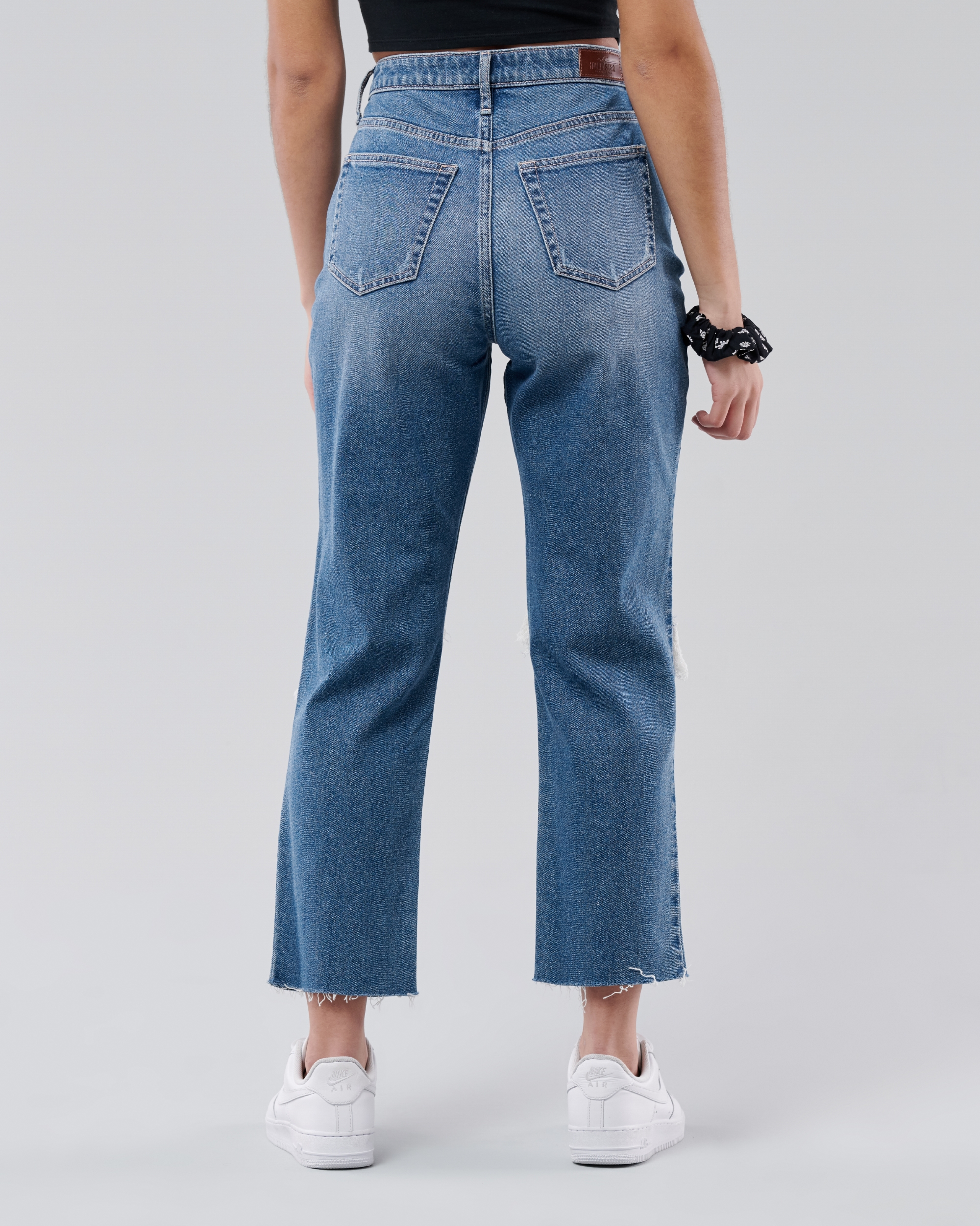 Hollister Ultra High Rise Vintage Straight Jean