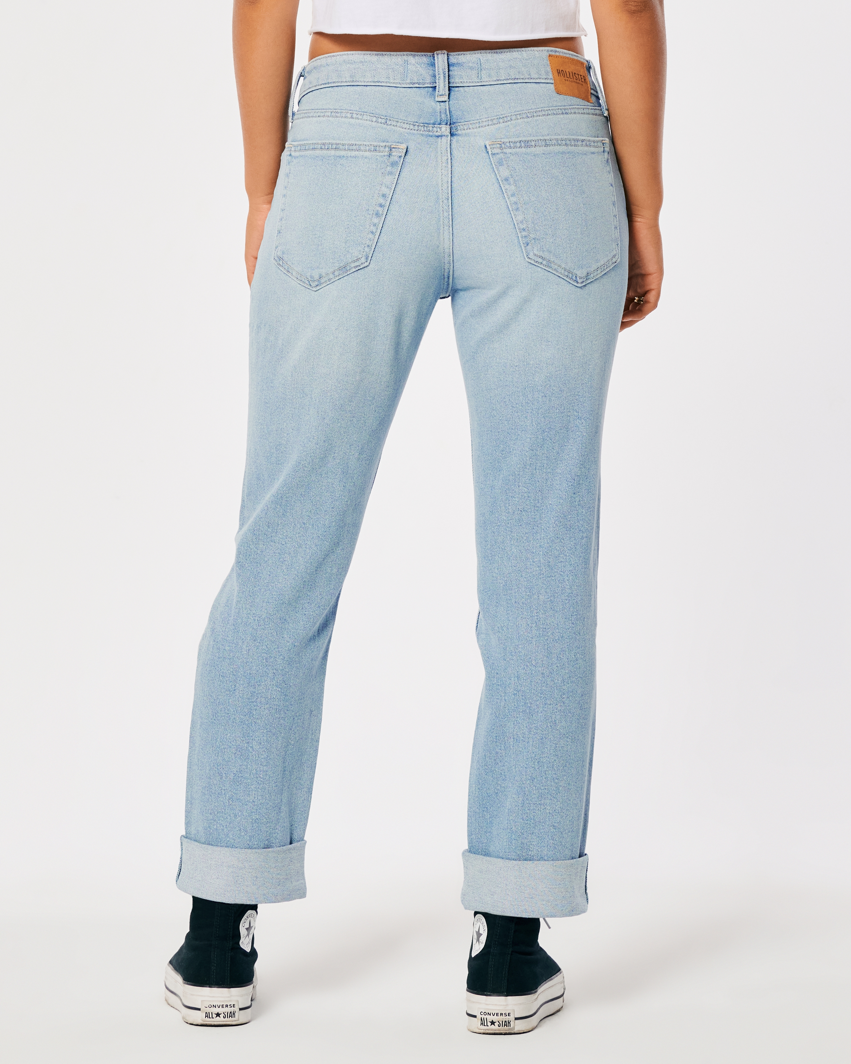 Women's Low-Rise Light Wash Ripped Baggy Jeans - Hollister Co.