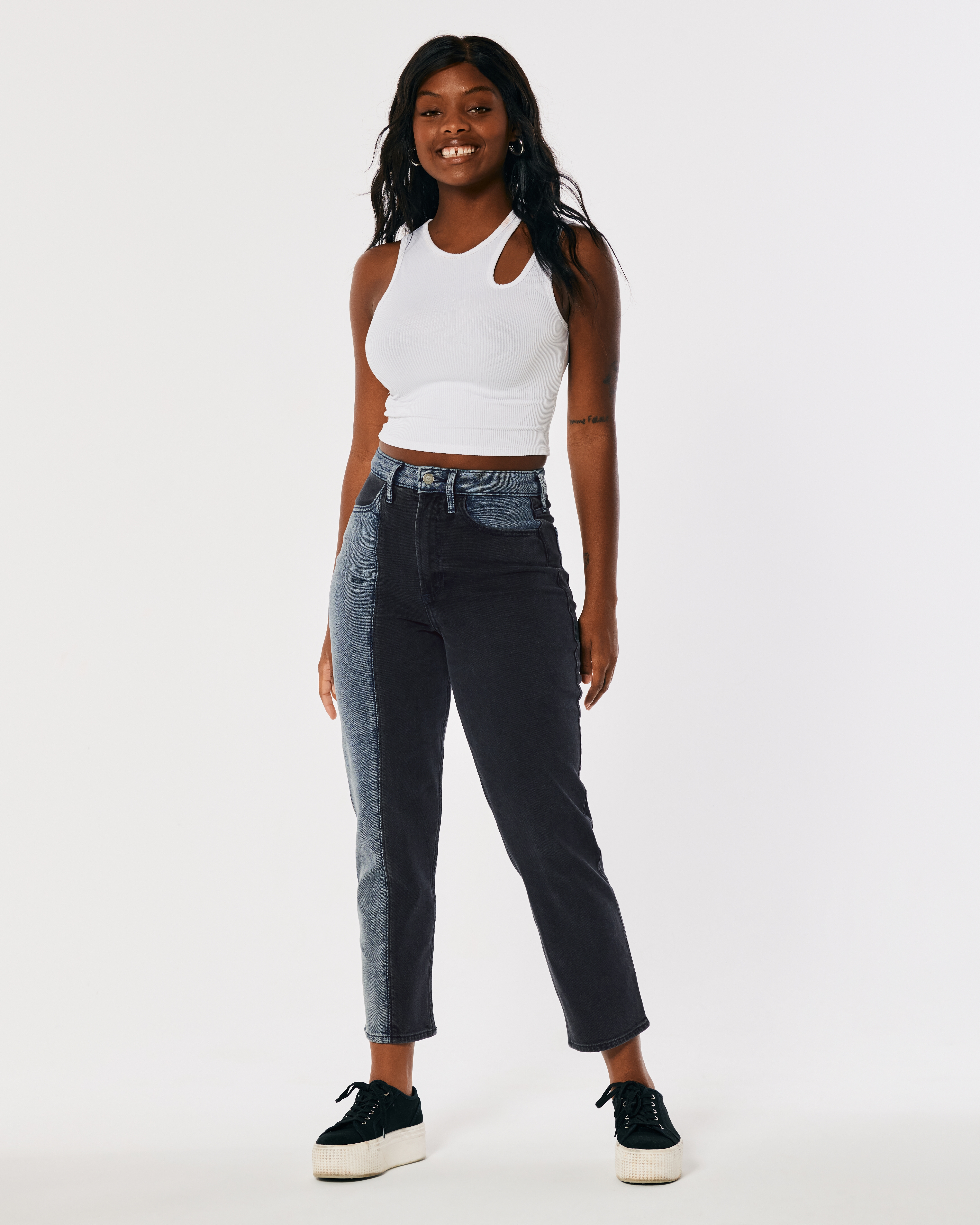 Hollister Curvy High-Rise Faded Black Flare Jeans