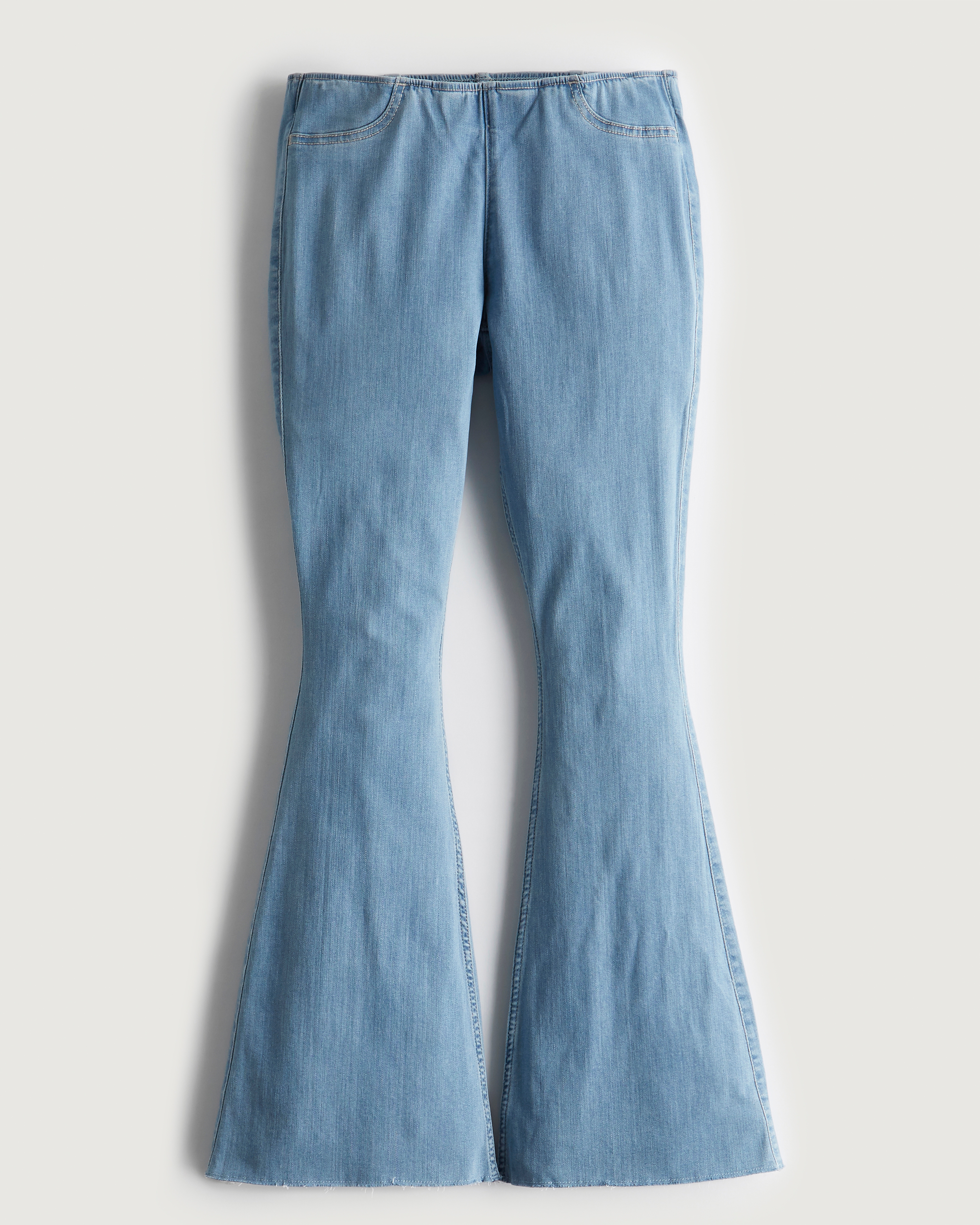 Mid Rise Light Wash '70s Flare Jeans