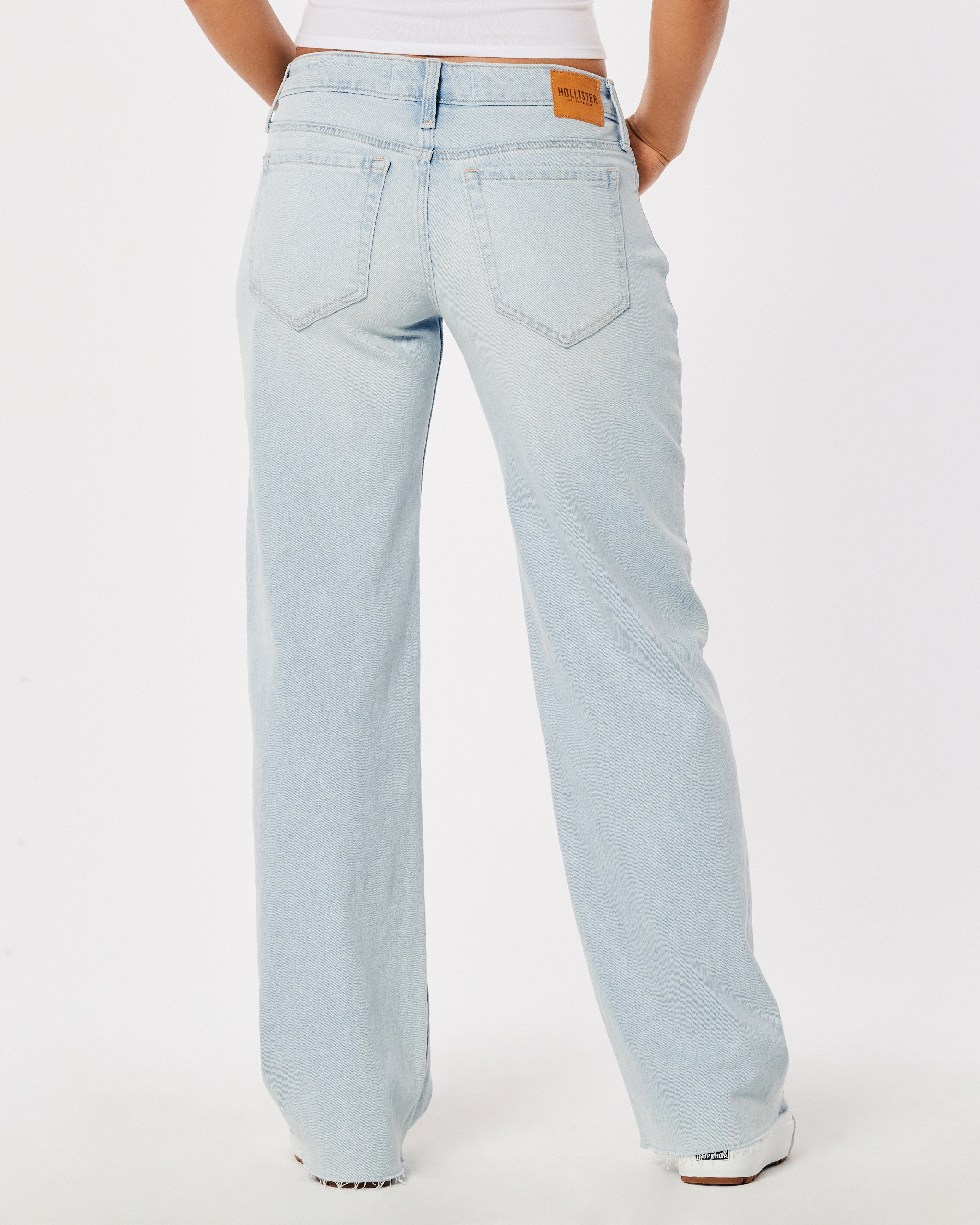 Hollister Lightweight Low-Rise Medium Wash Striped Baggy Jeans