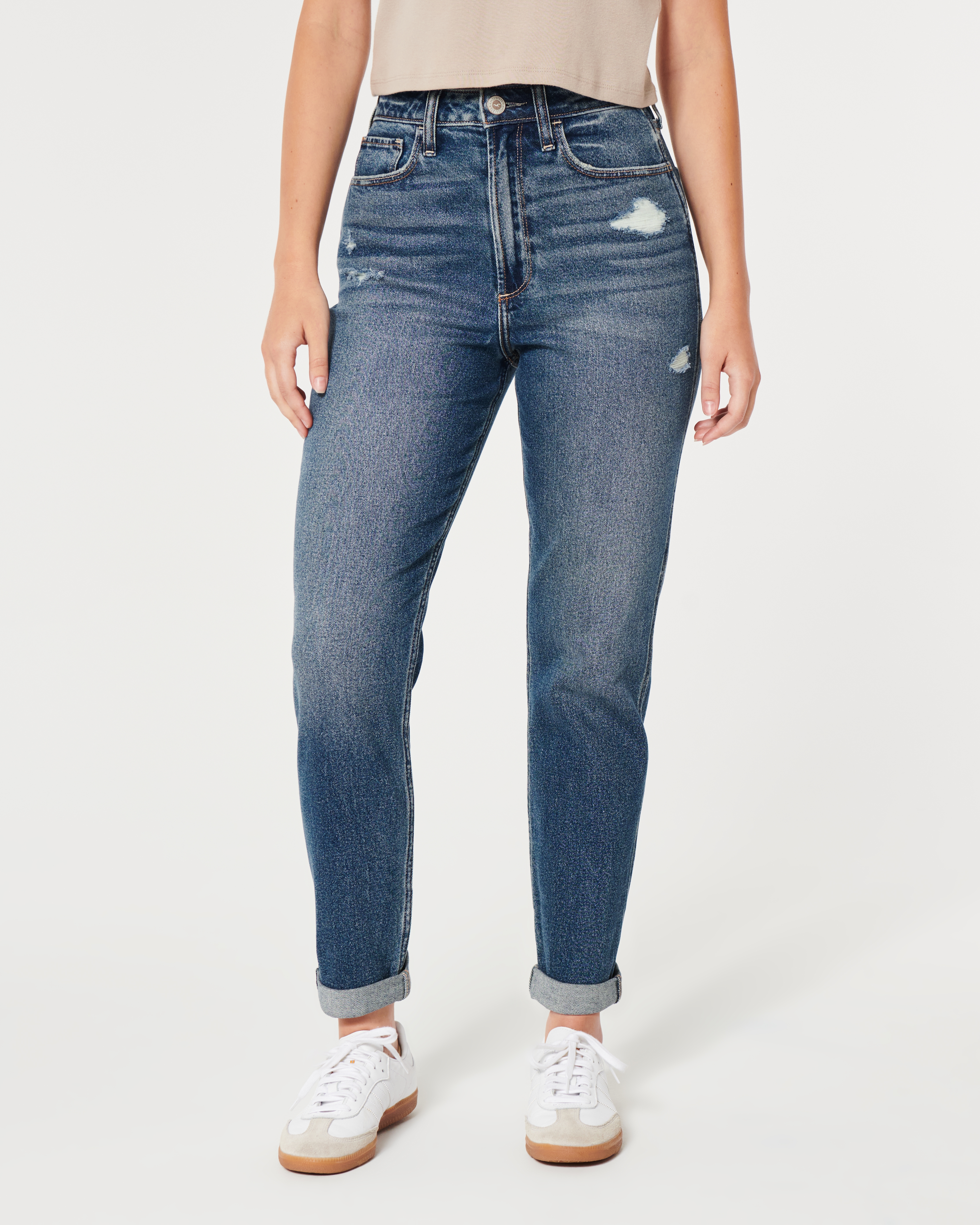 Women s Curvy Ultra High Rise Ripped Dark Wash Mom Jeans in Medium Ripped Wash Size 00 S 0 S 24W from Hollister