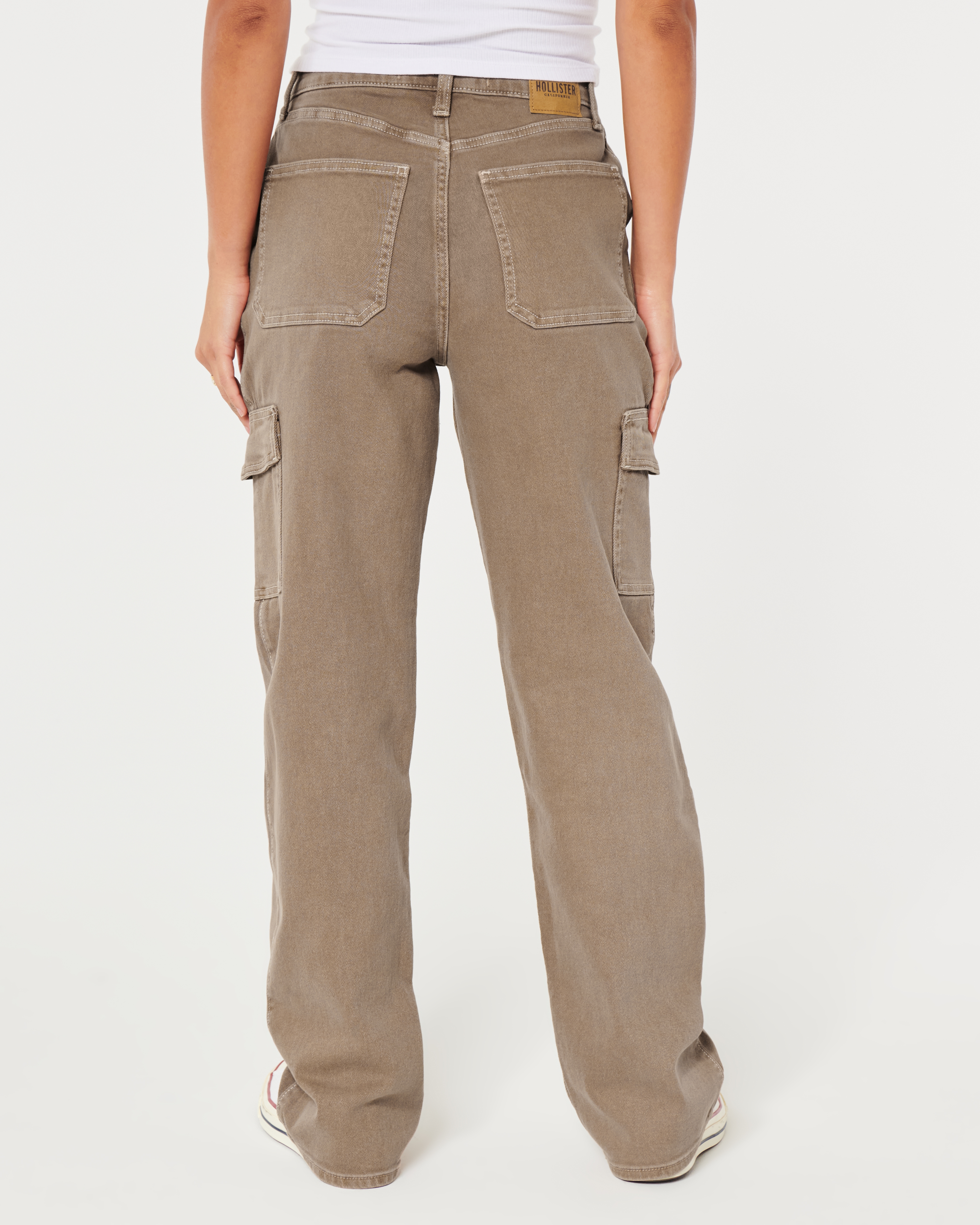 Hollister Ultra High-Rise Brown Cargo Dad Jeans