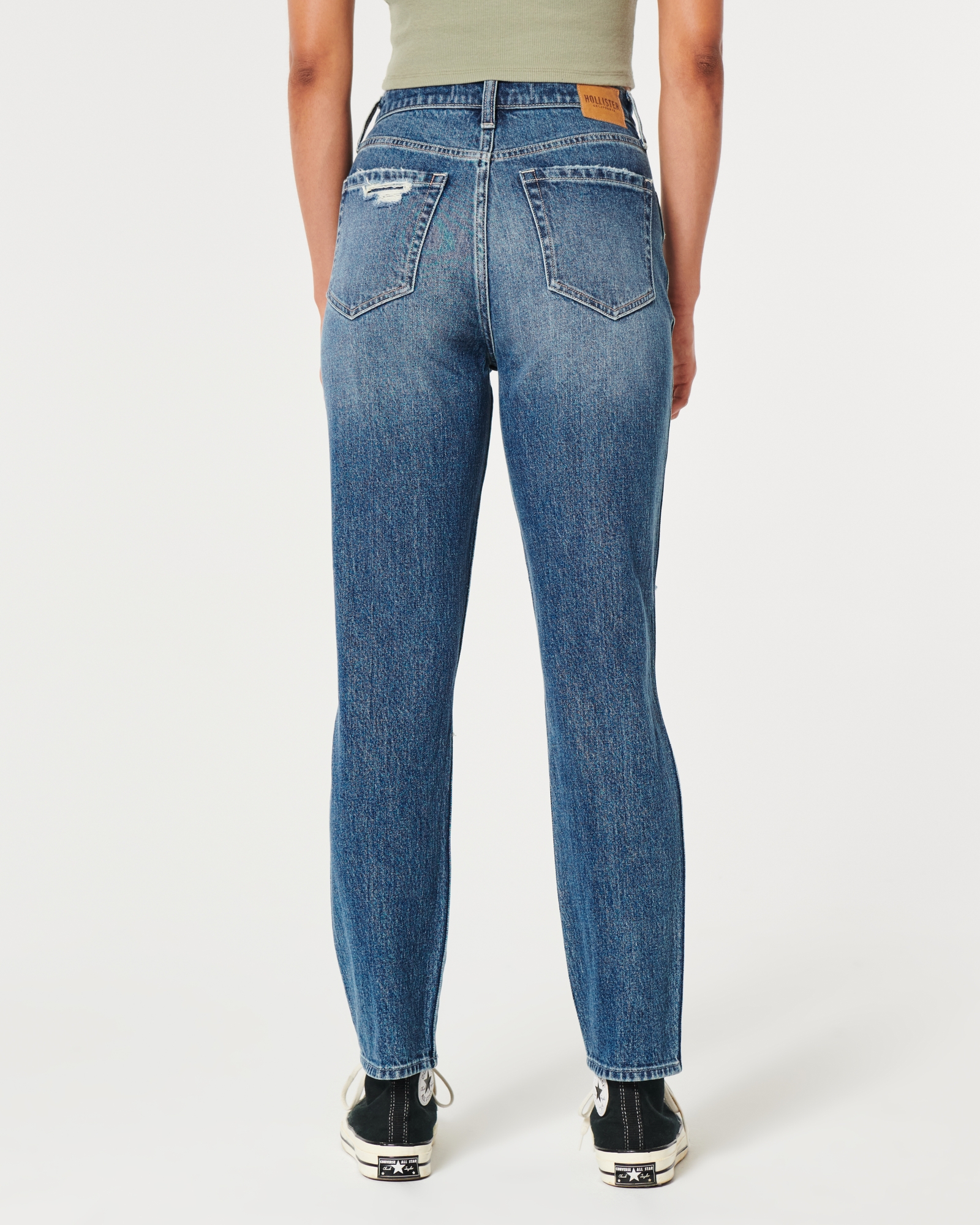Women's Ultra High-Rise Ripped Medium Wash Mom Jeans - Hollister