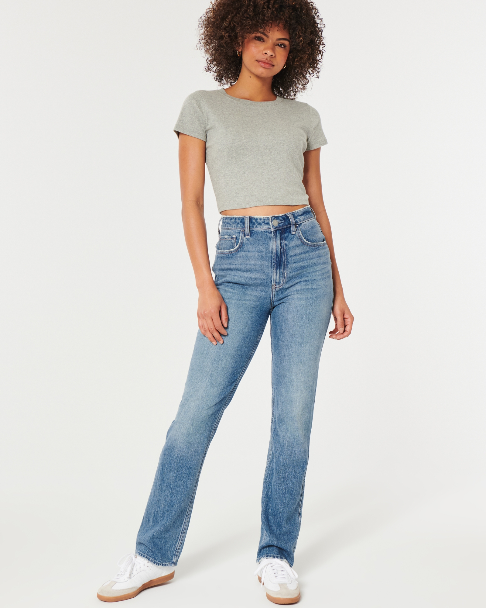 Women's Ultra High-Rise Medium Wash 90s Straight Jeans
