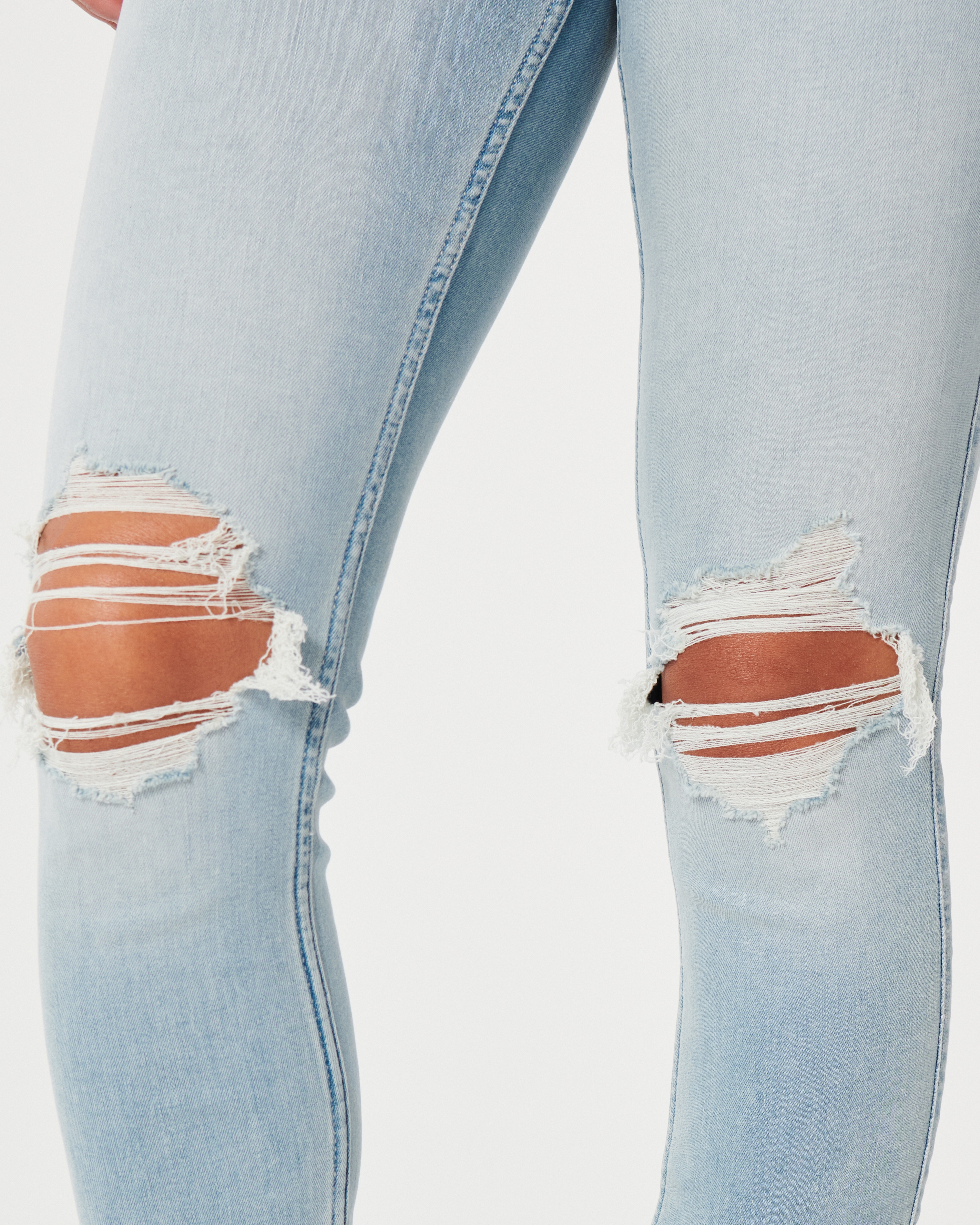 Low-Rise Ripped Light Wash Super Skinny Jeans